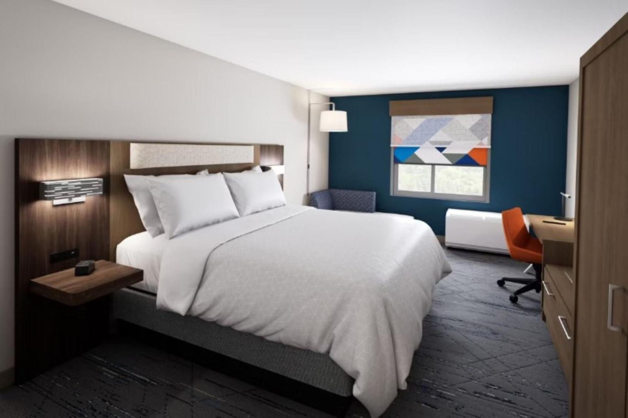 Standard King Room