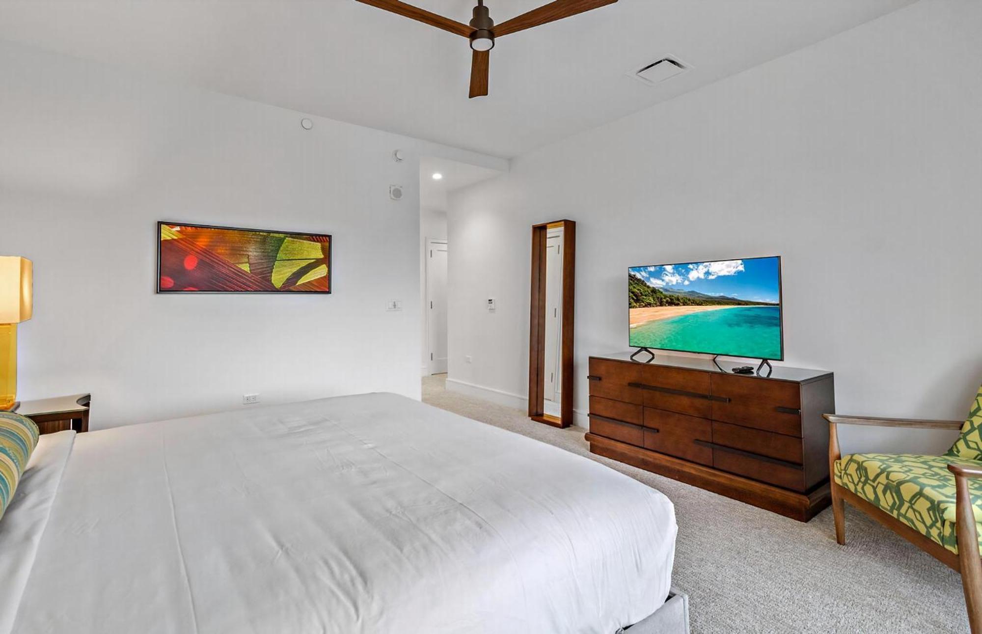 Three-Bedroom Upper Floor Villa