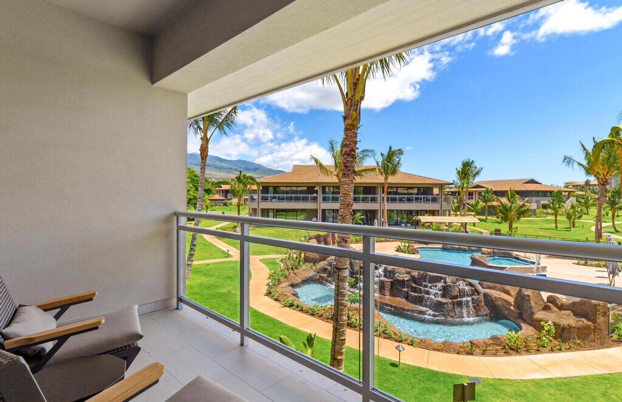 Three-Bedroom Upper Floor Villa