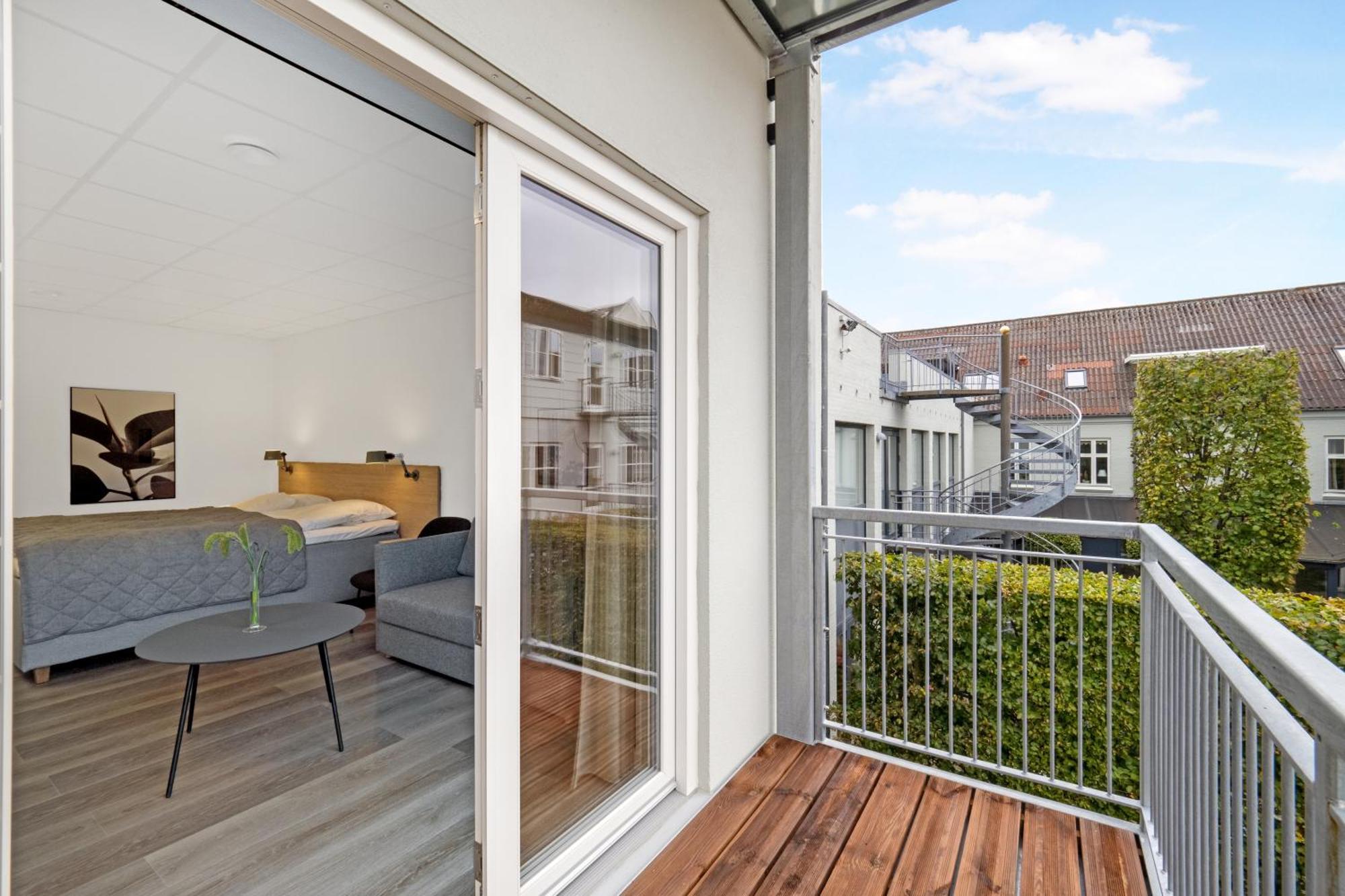 Deluxe Double Room with Balcony