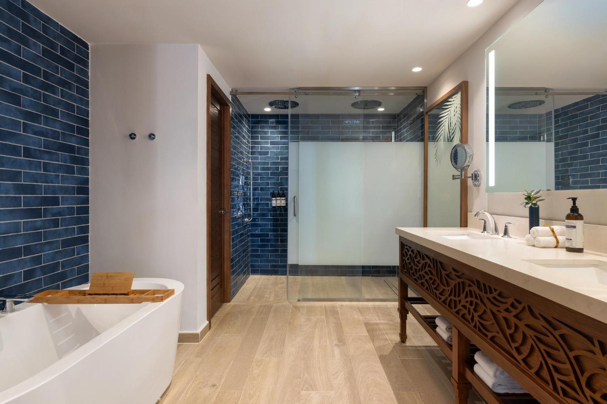 Preferred Club Master Suite mit Kingsize-Bett und Meerblick