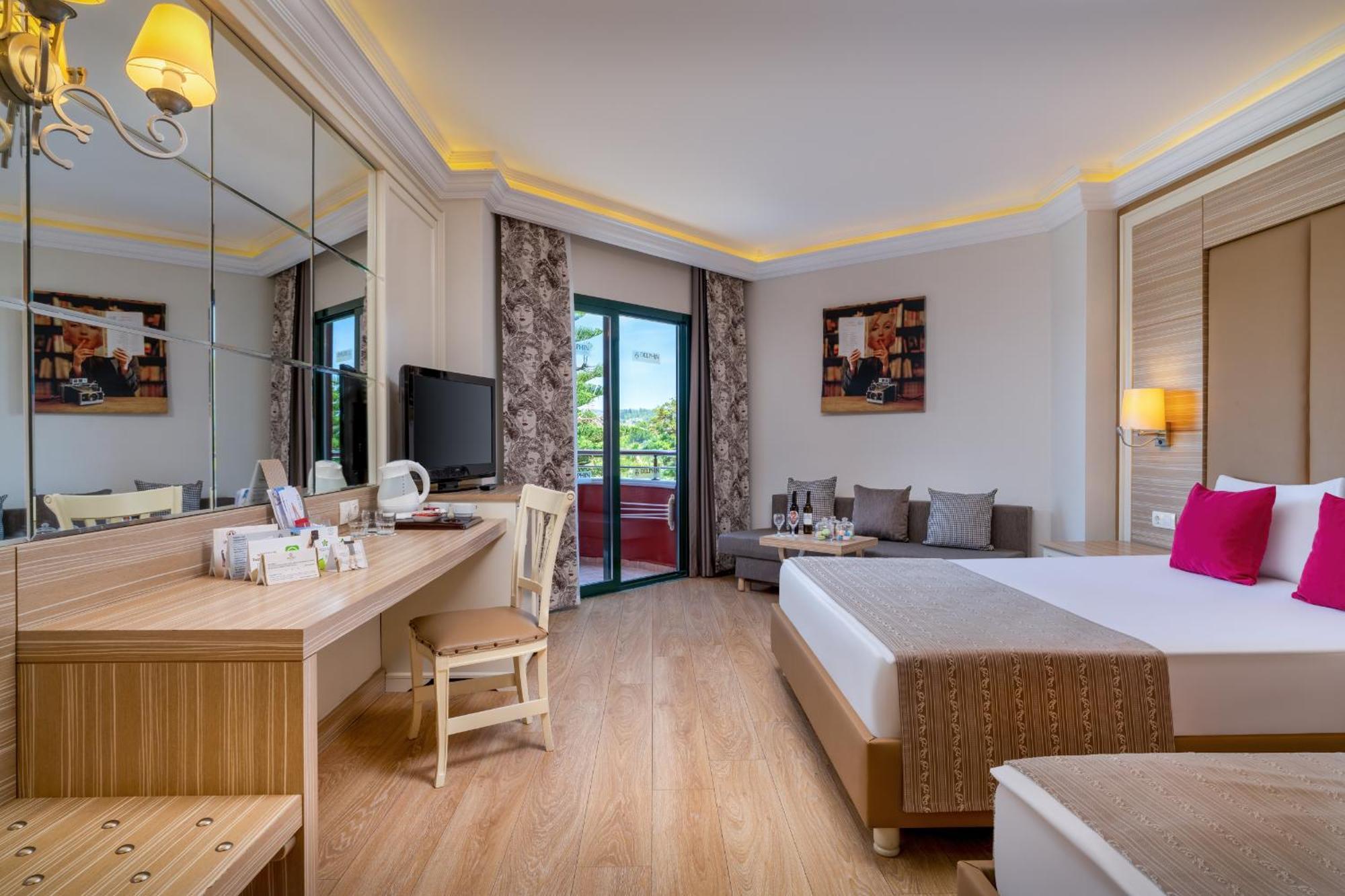 Standard Double or Twin Room Land View