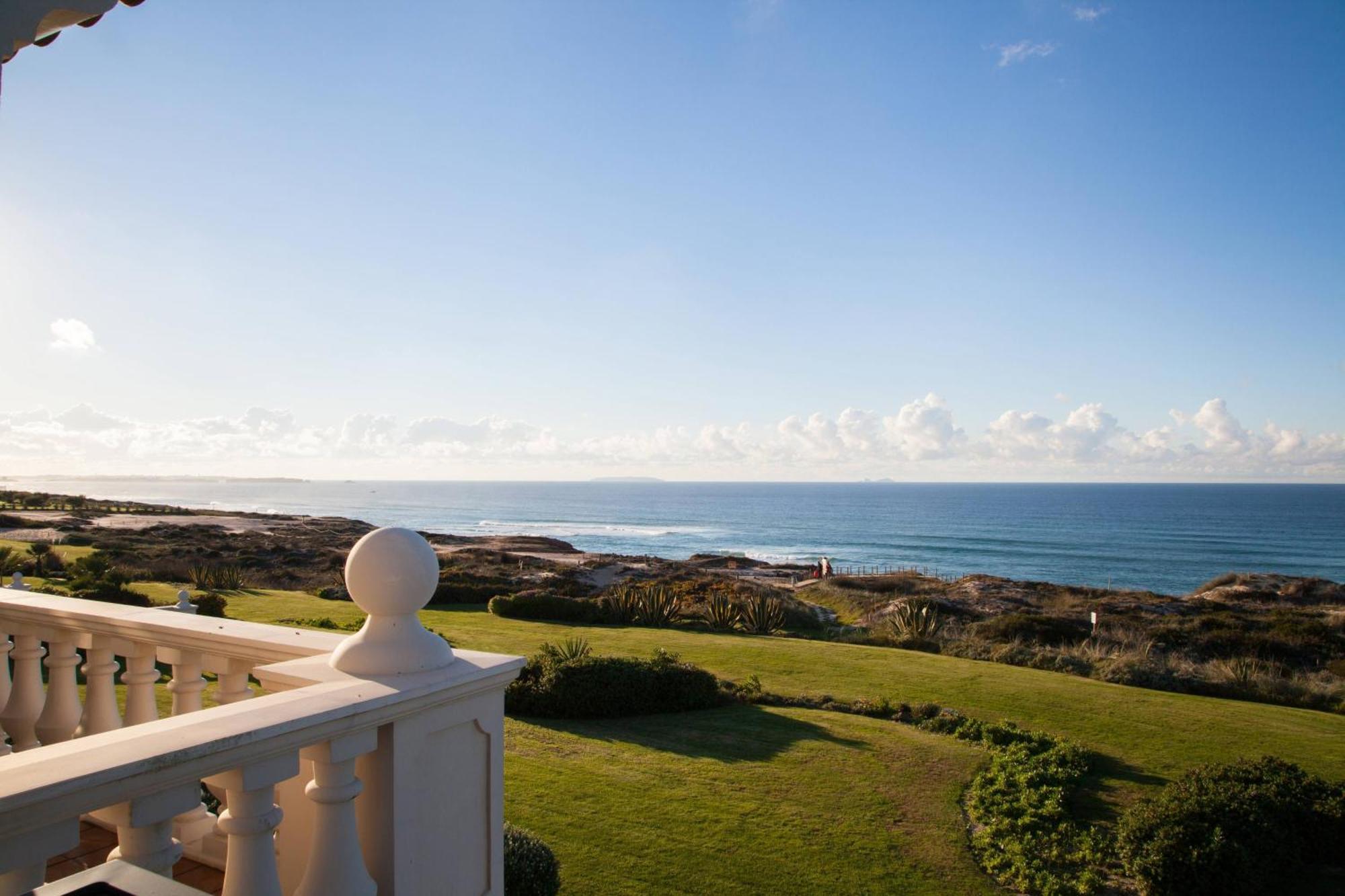 Double Room 2 Double Beds Premium Oceanfront View