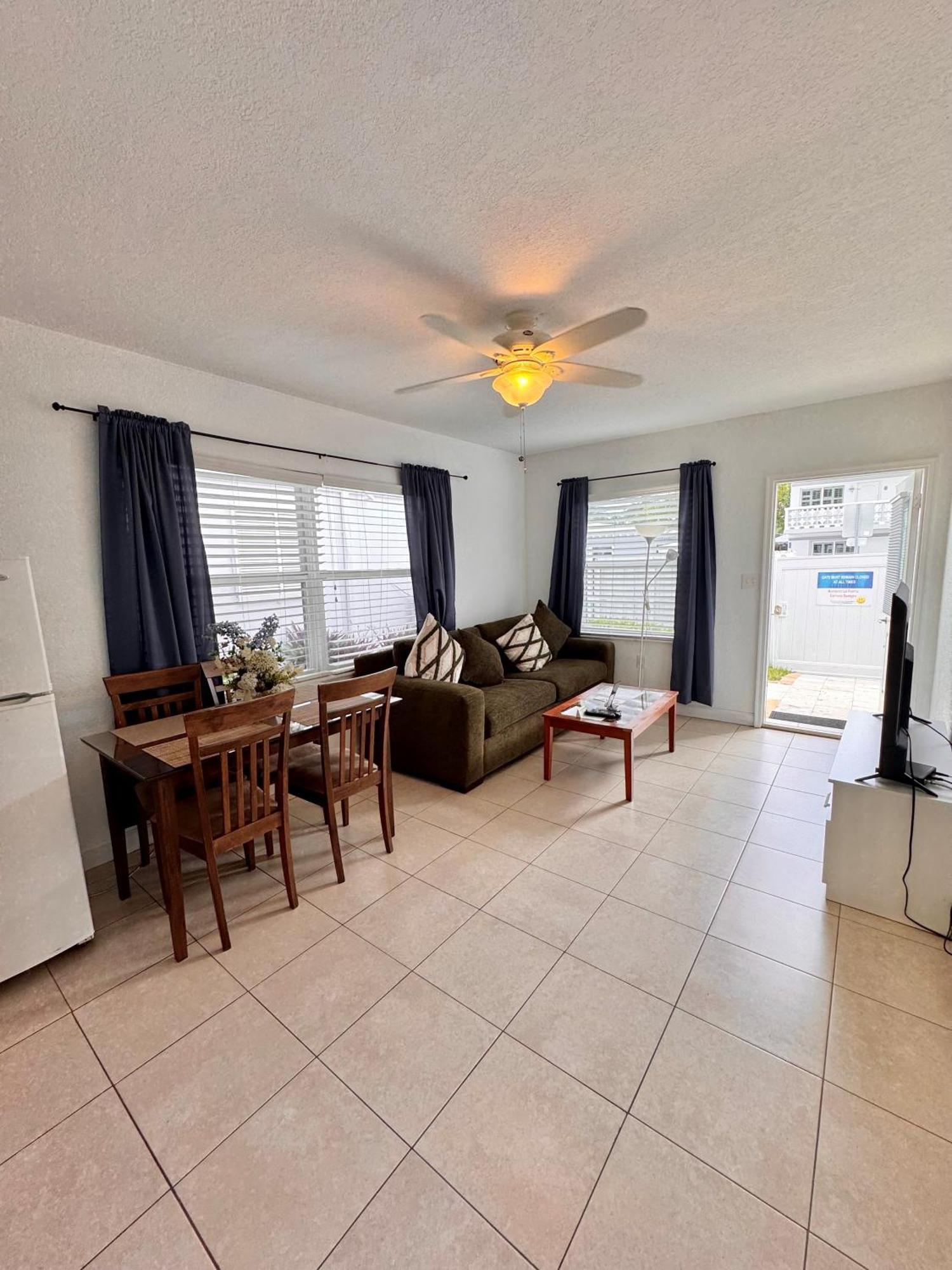 One-Bedroom Suite