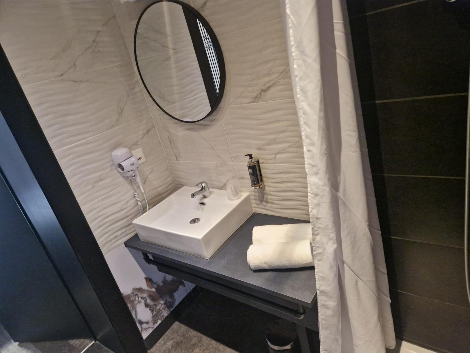 Habitación Doble Deluxe con balcón - 1 o 2 camas