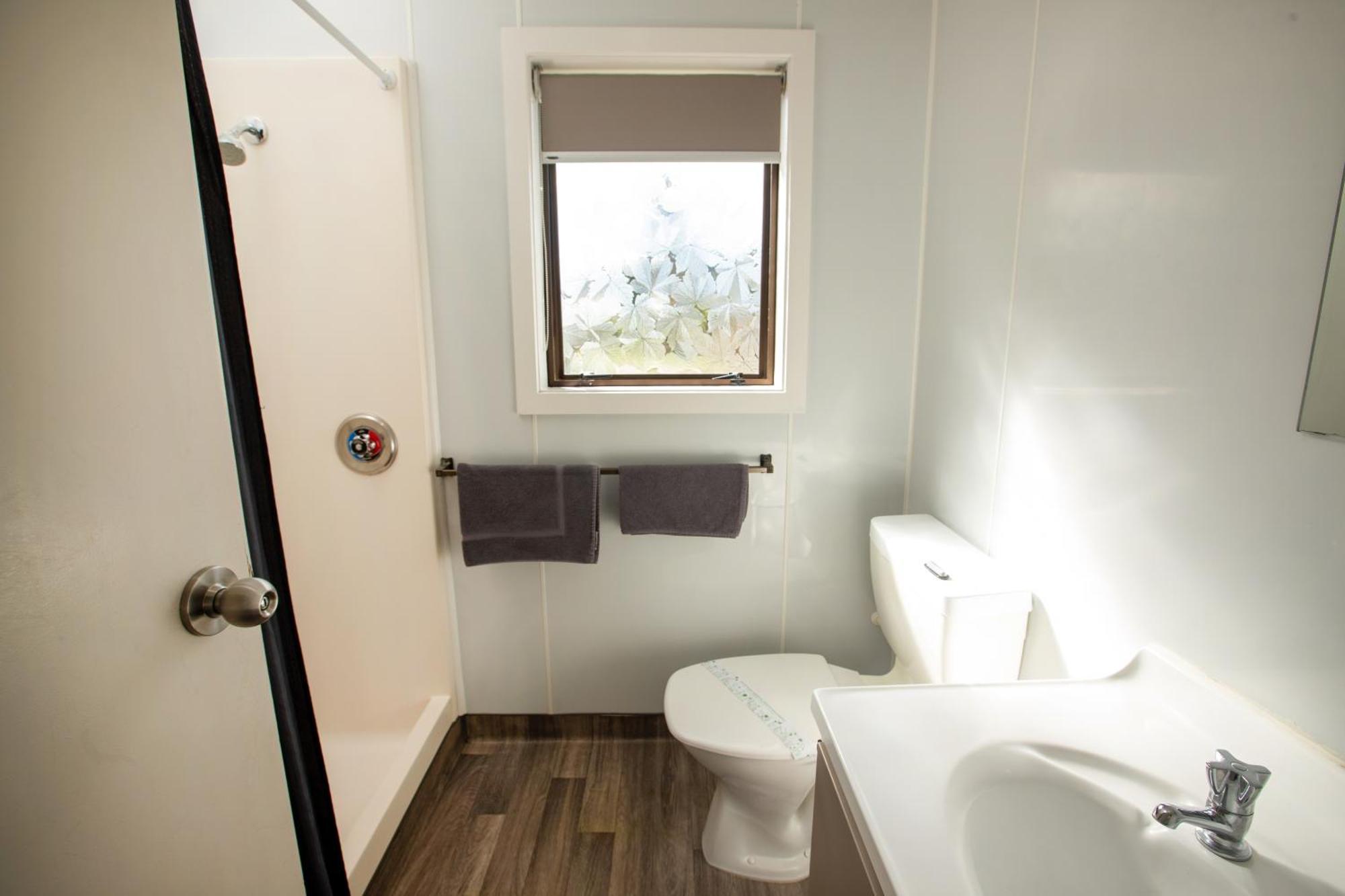 Classic Two-Bedroom Motel Sleeps 4