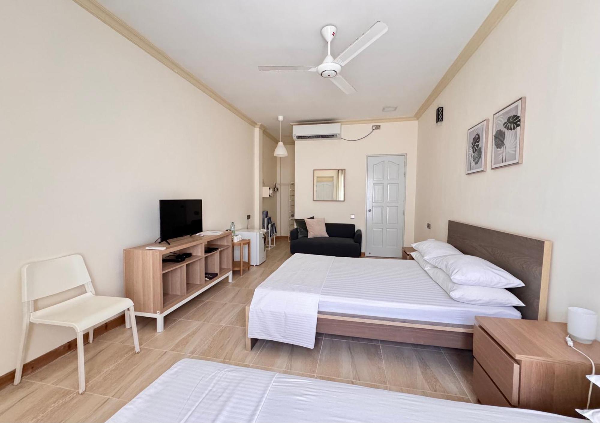 Deluxe Triple Room