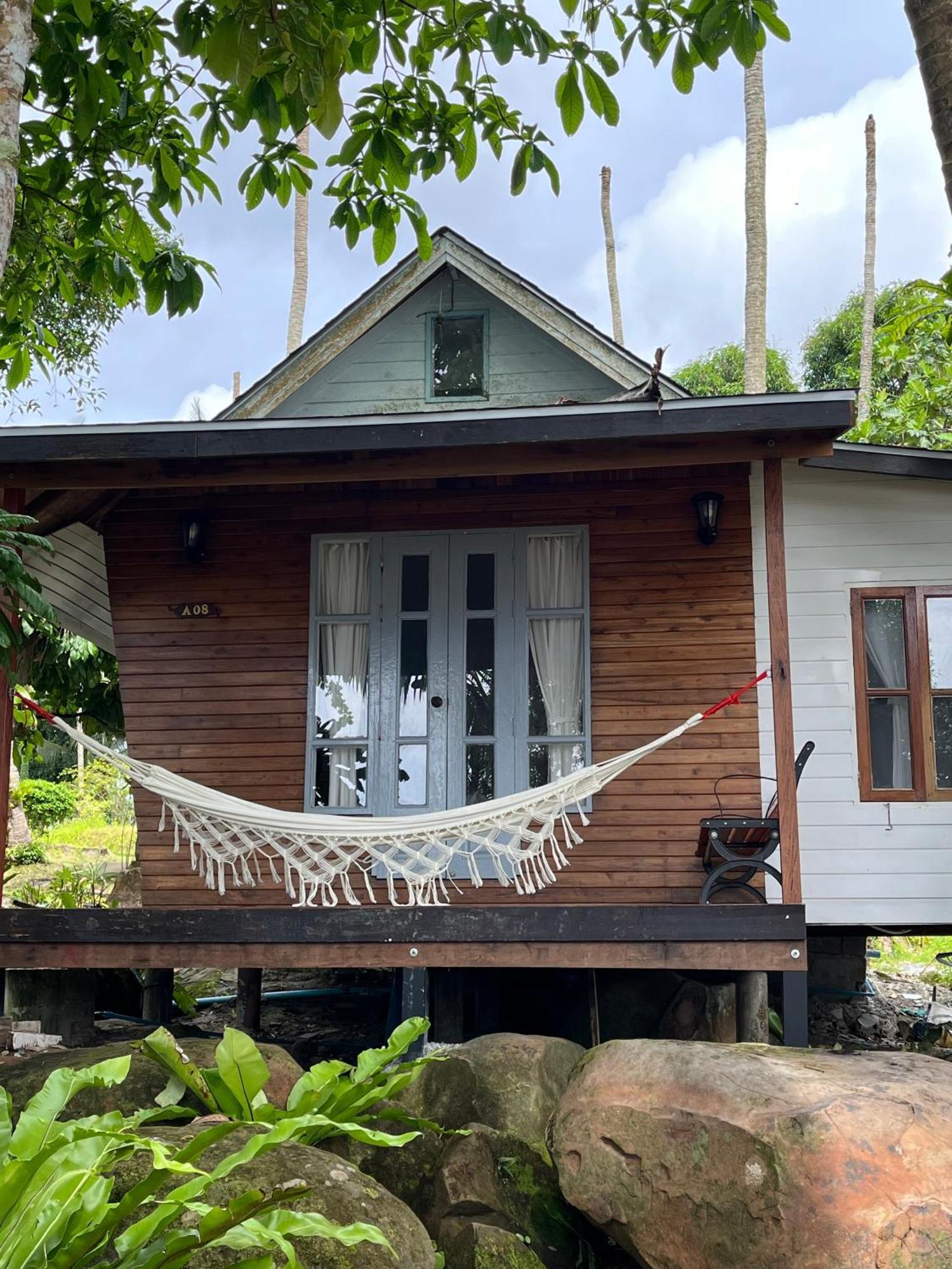 Bungalow