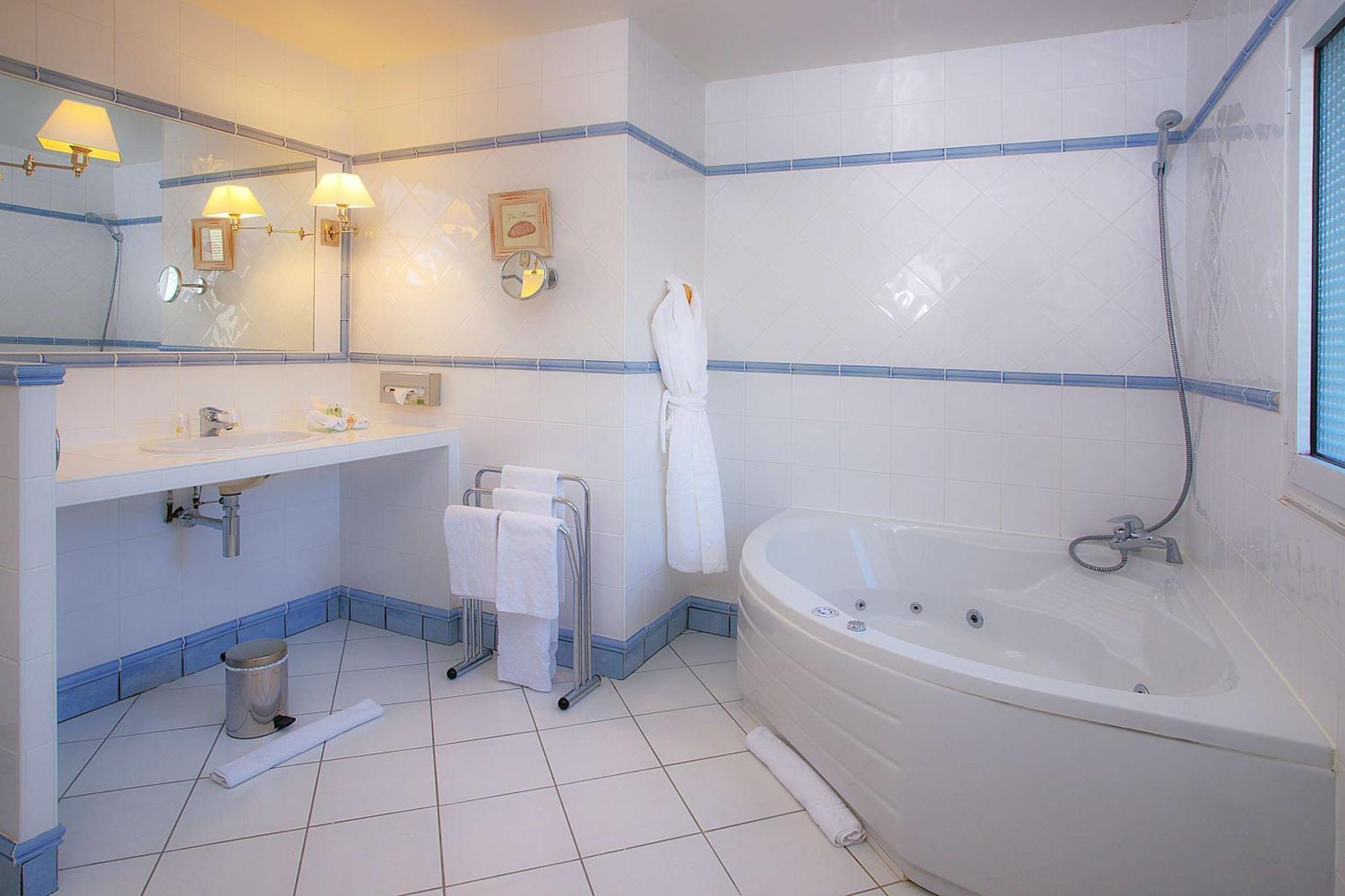 Junior Suite met Queensize Bed