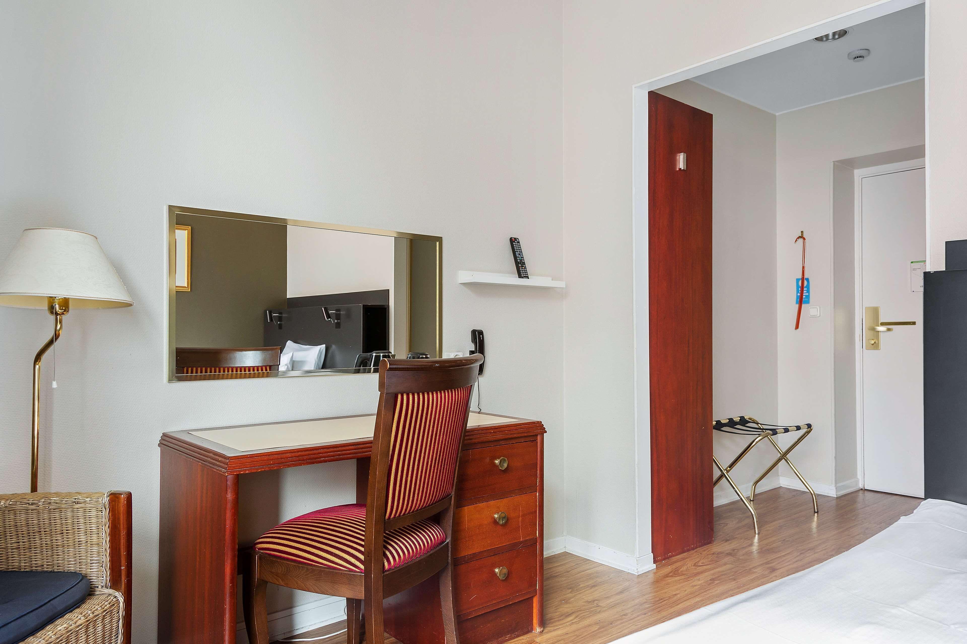 Small Double Room