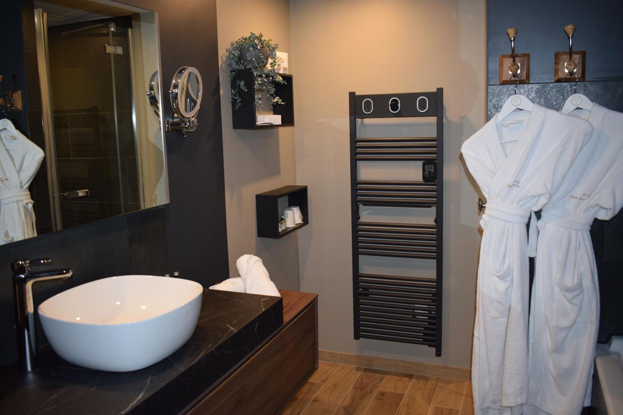 Signature lounge couture room