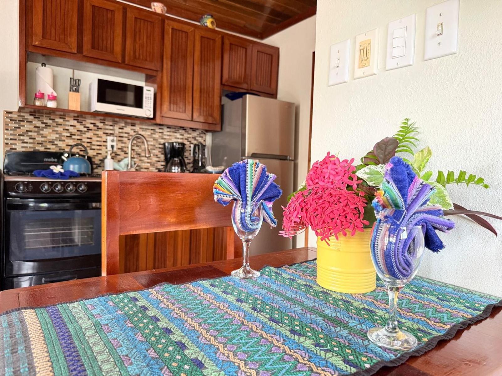 One-Bedroom Apartment with Ocean View