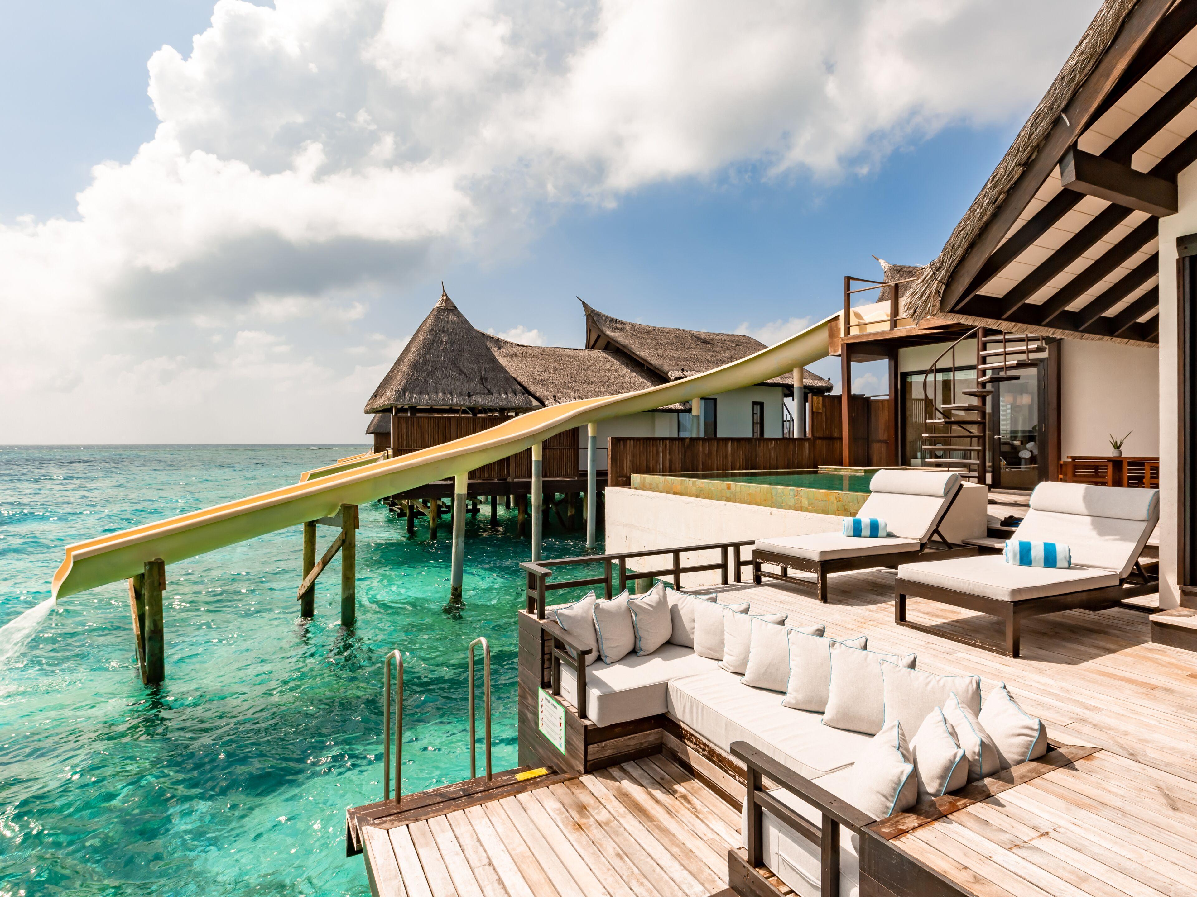 Ocean Pool Suite Slide 