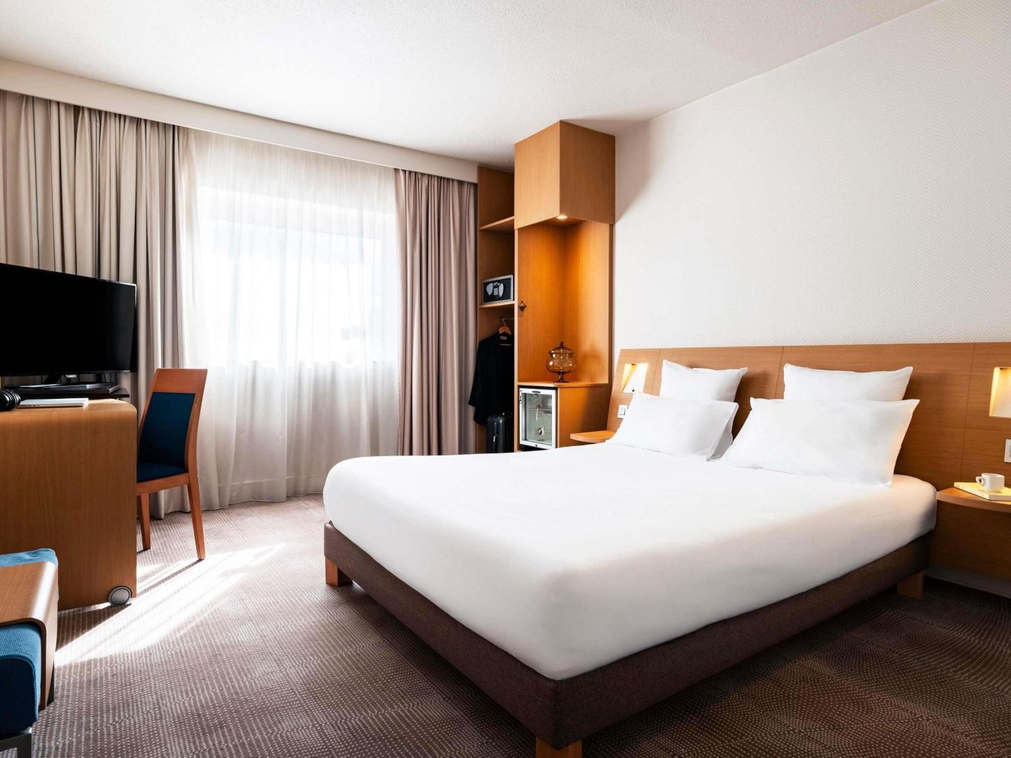 Classic Double Room - Inland Side