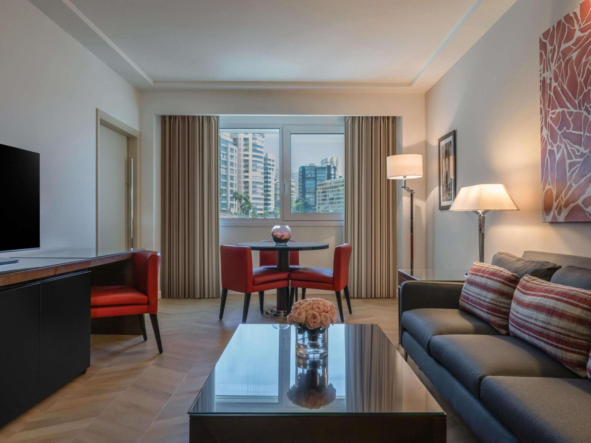 Deluxe Suite