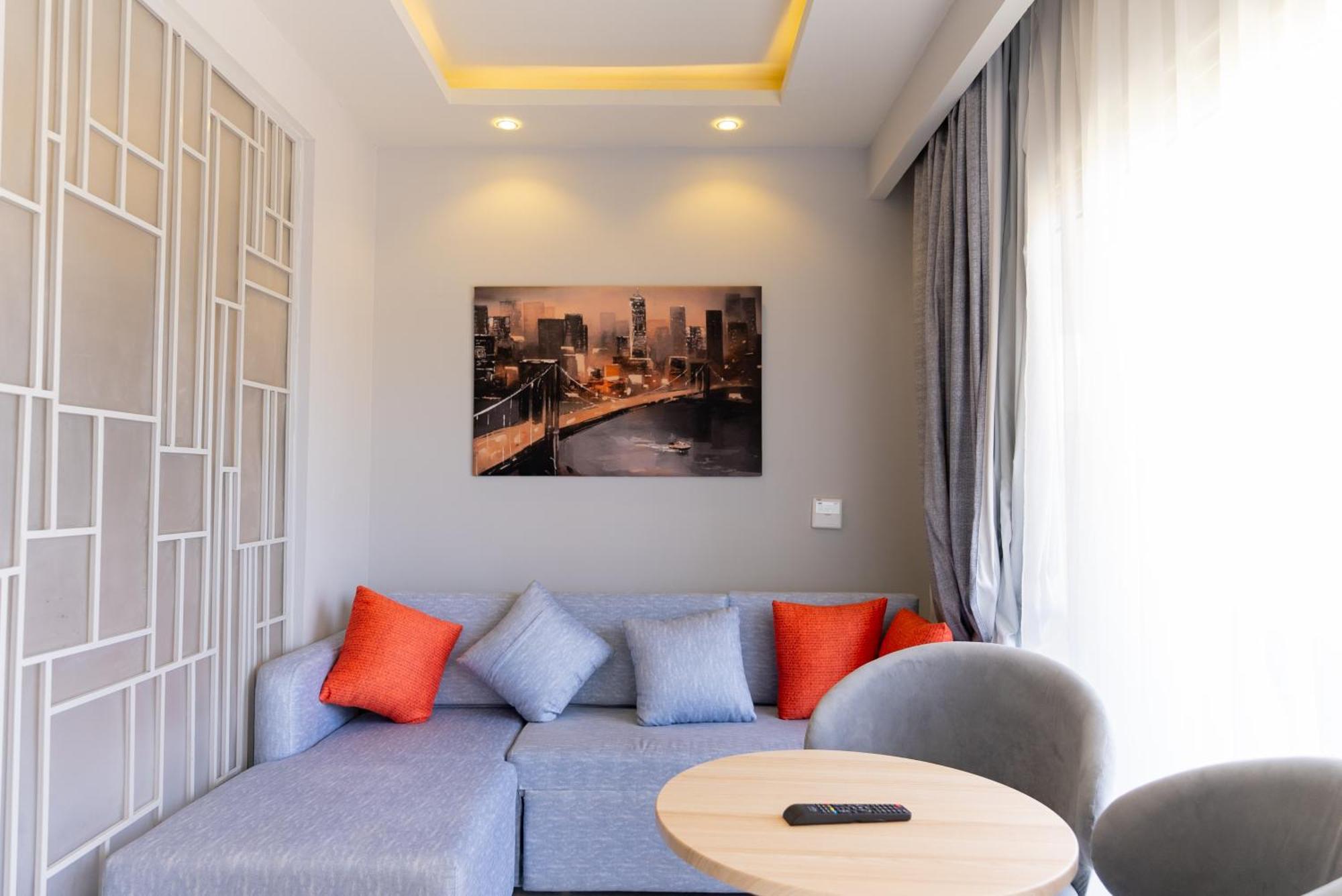 Junior Suite Garden View