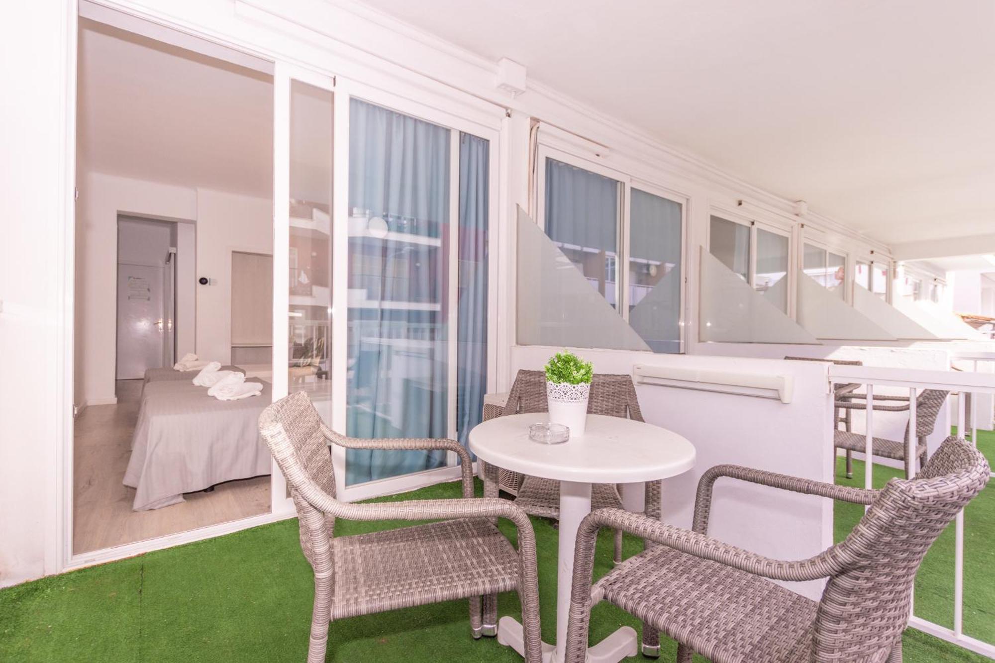 Superior Twin Room Terrace