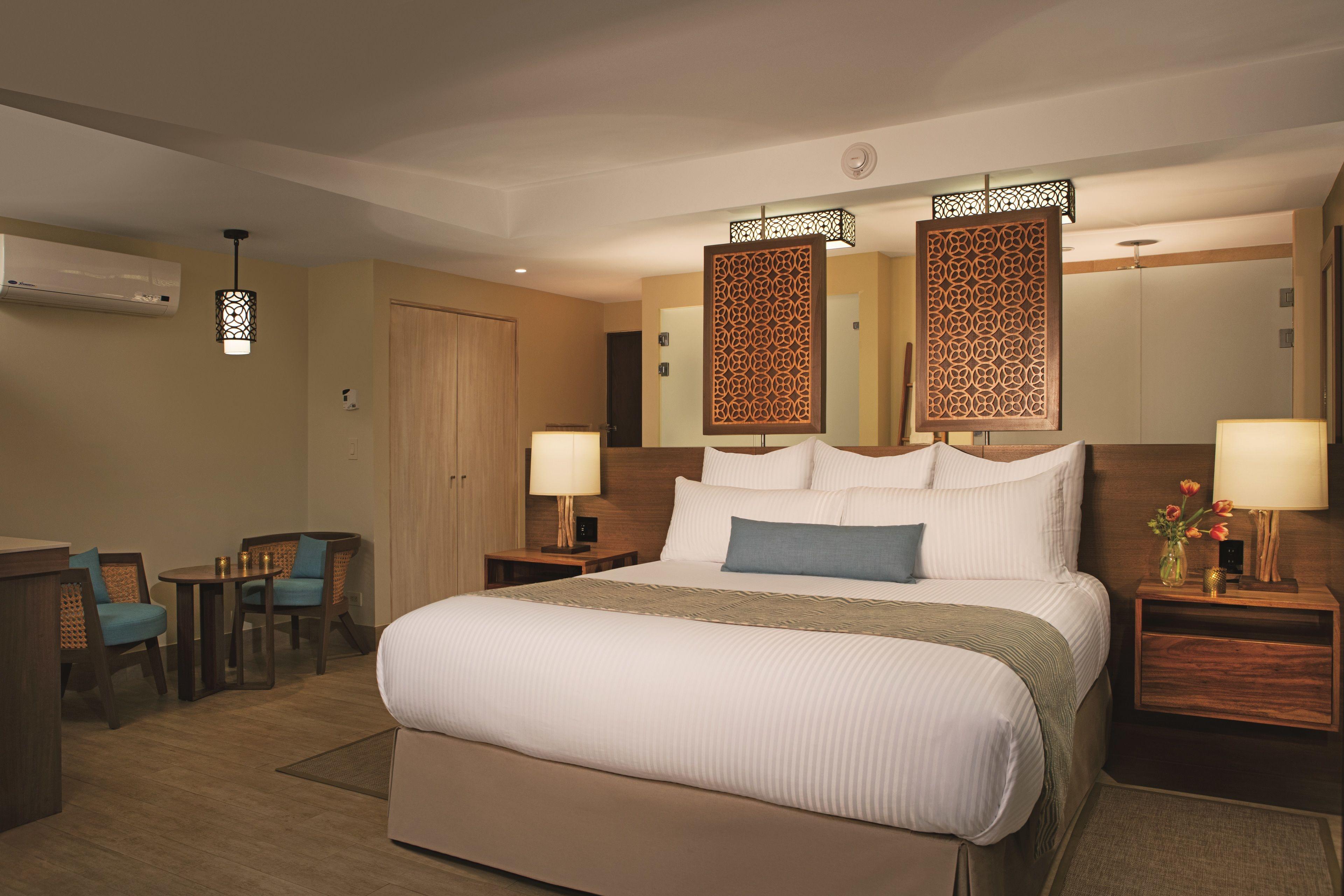 King Room Tropical View