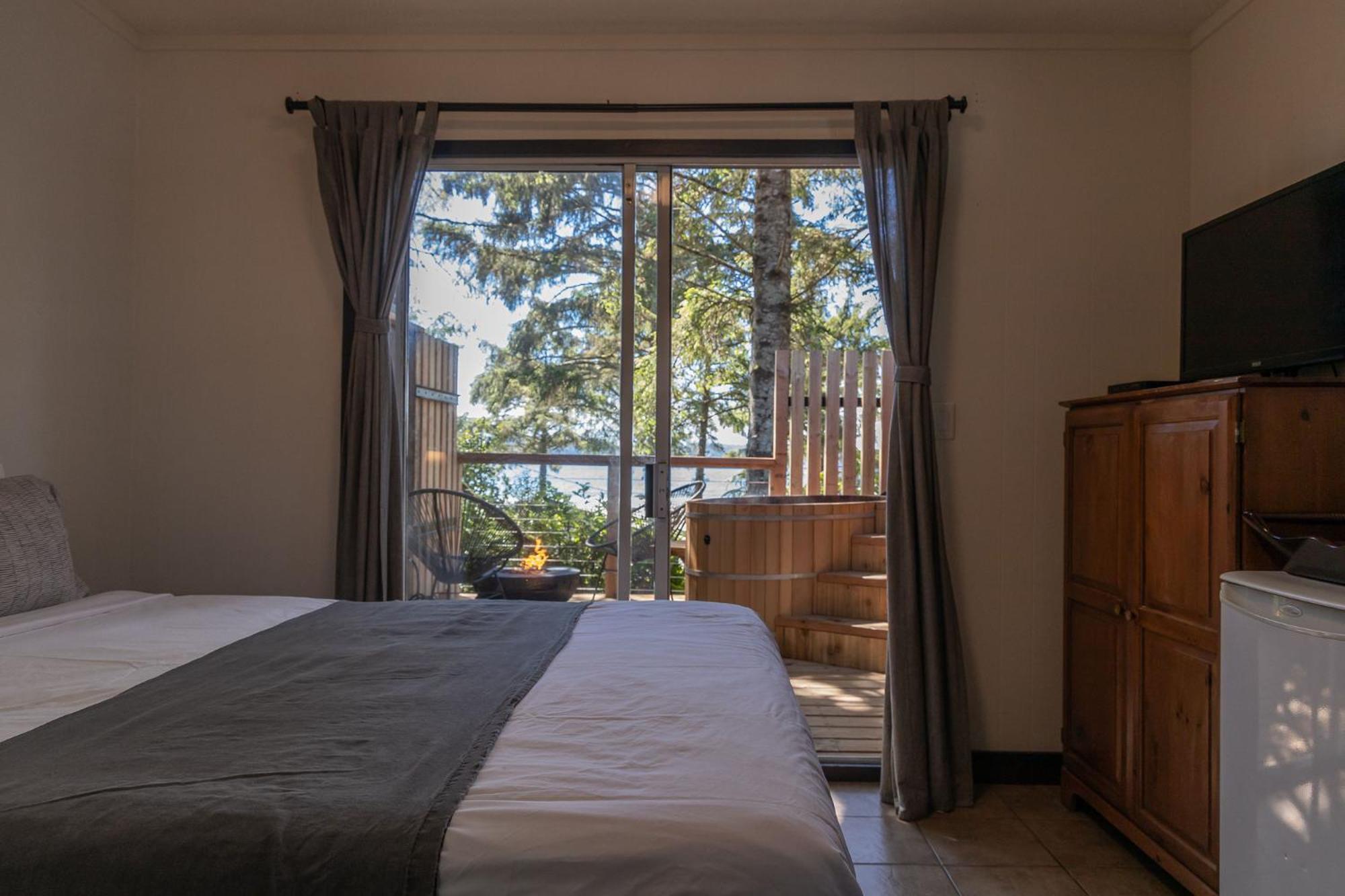 Queen Room with Ocean View