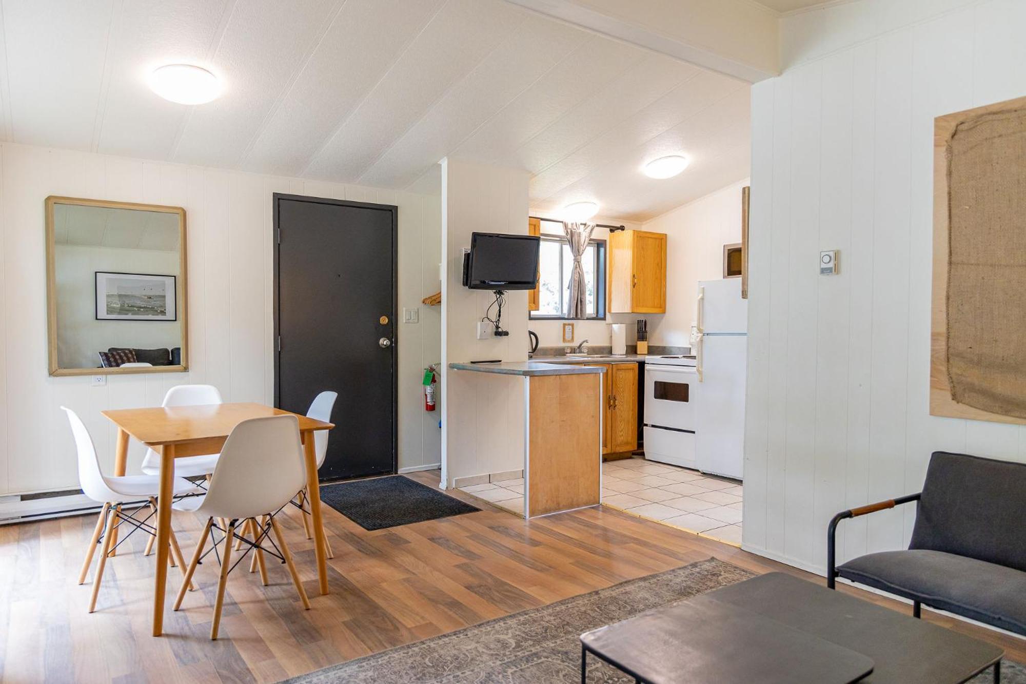 One-Bedroom Cottage