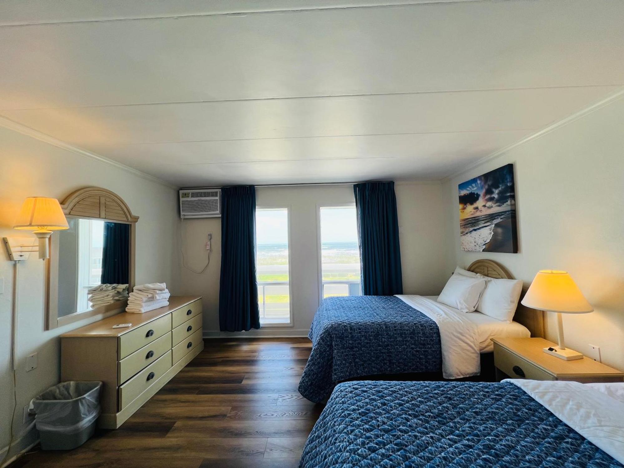 Two-Bedroom Suite - Non-Smoking