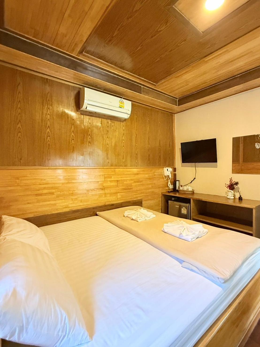 Standard Double Bungalow Air Conditioning