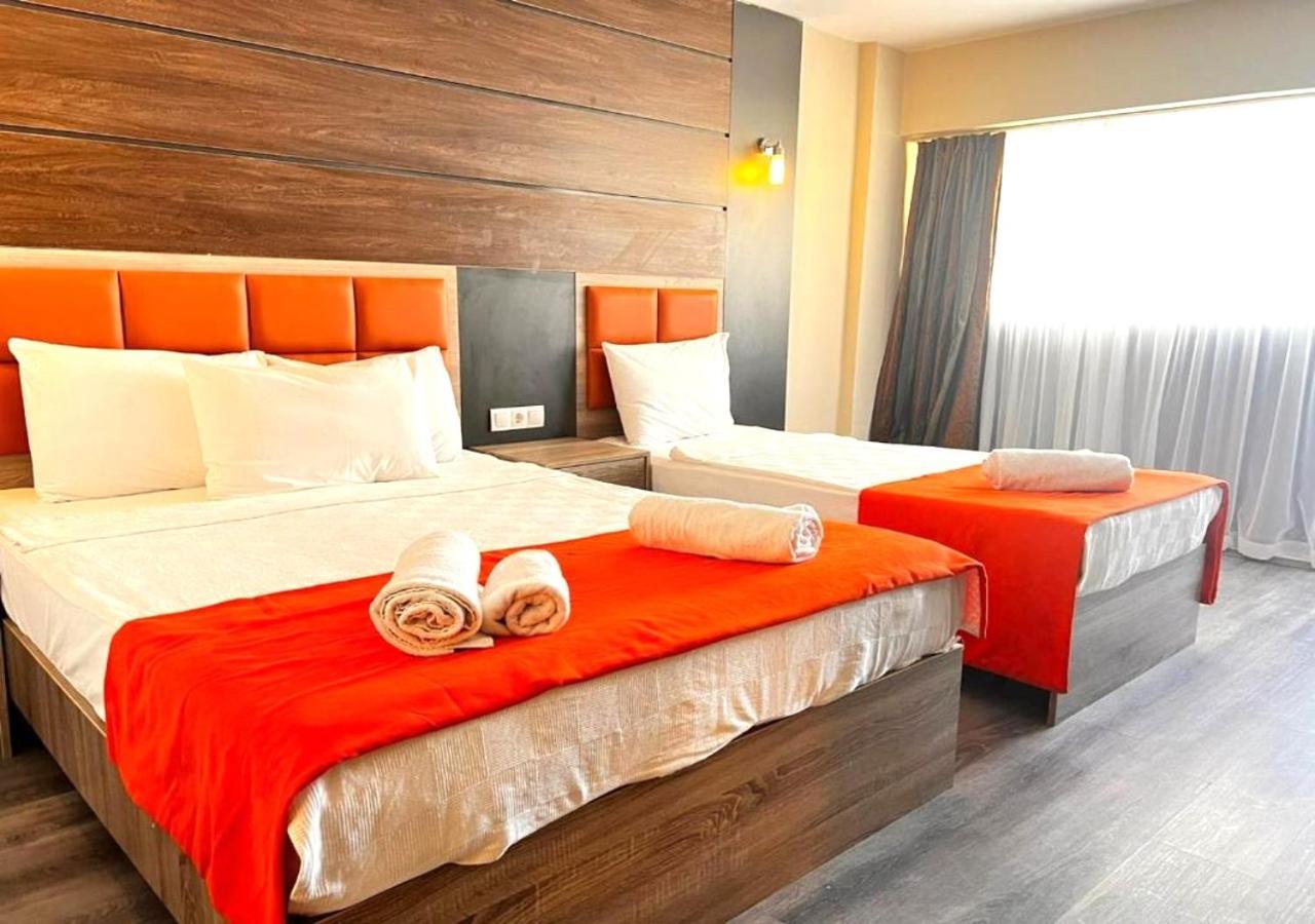 Large Double or Twin Room