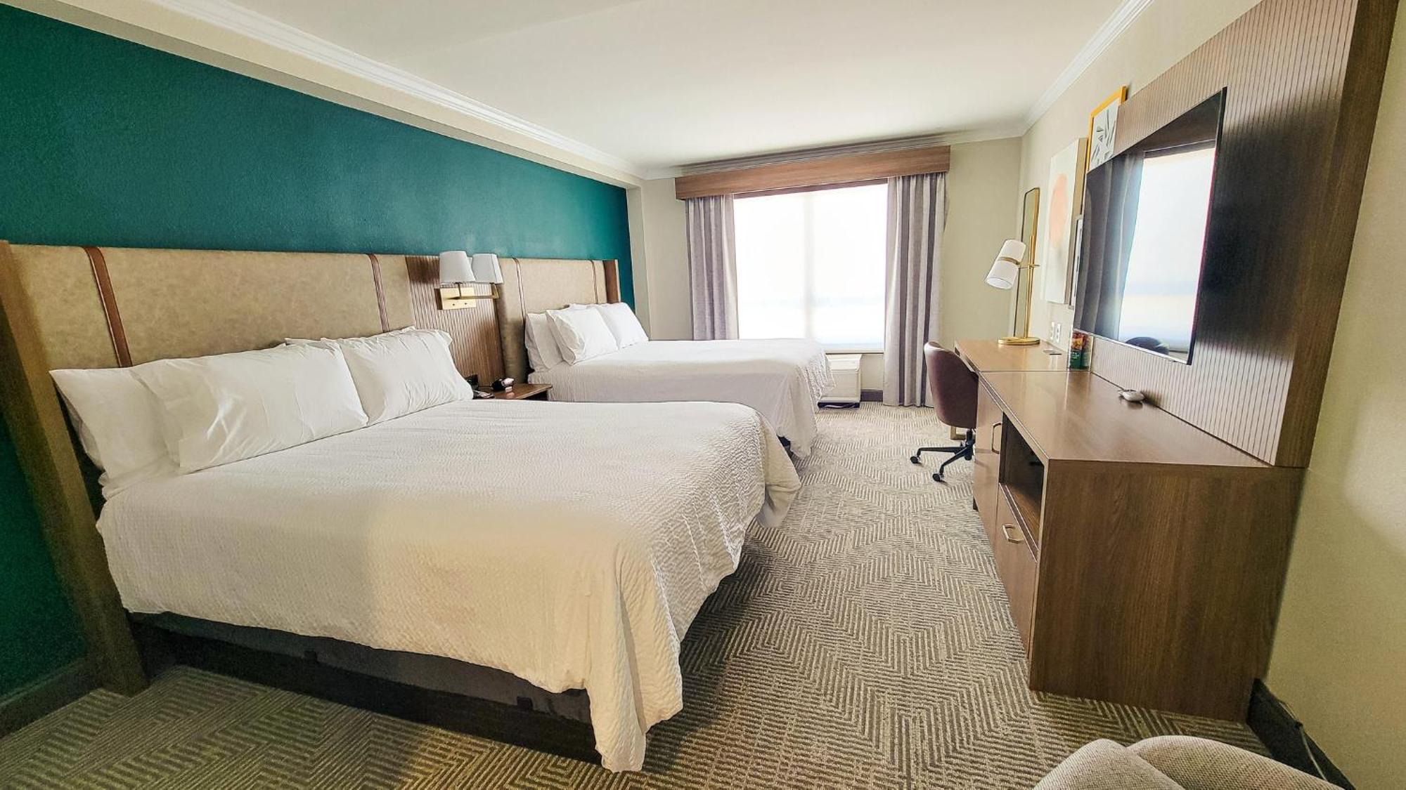 Standard Queen Room with Two Queen Beds