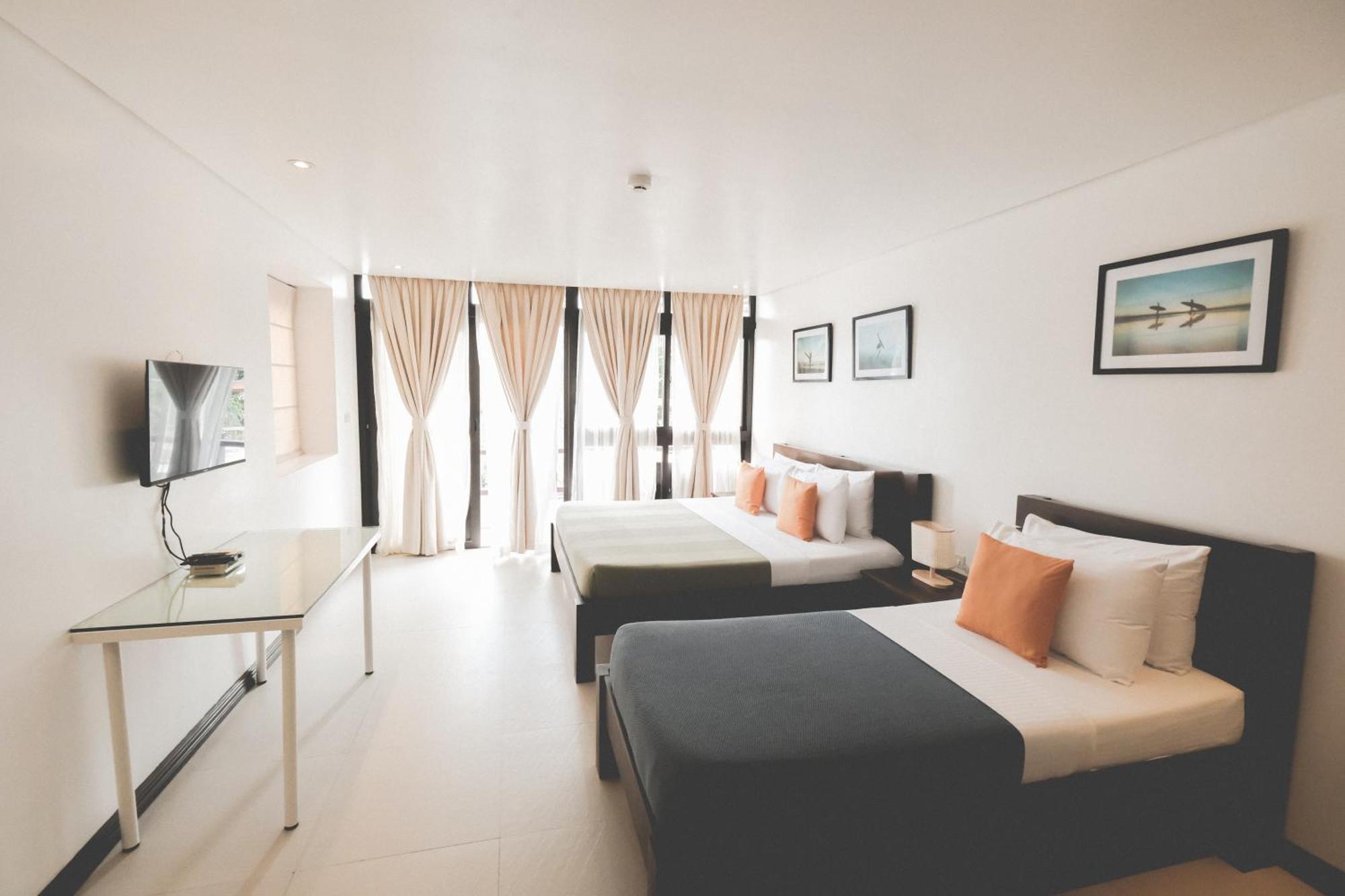 Triple Room with Sea View