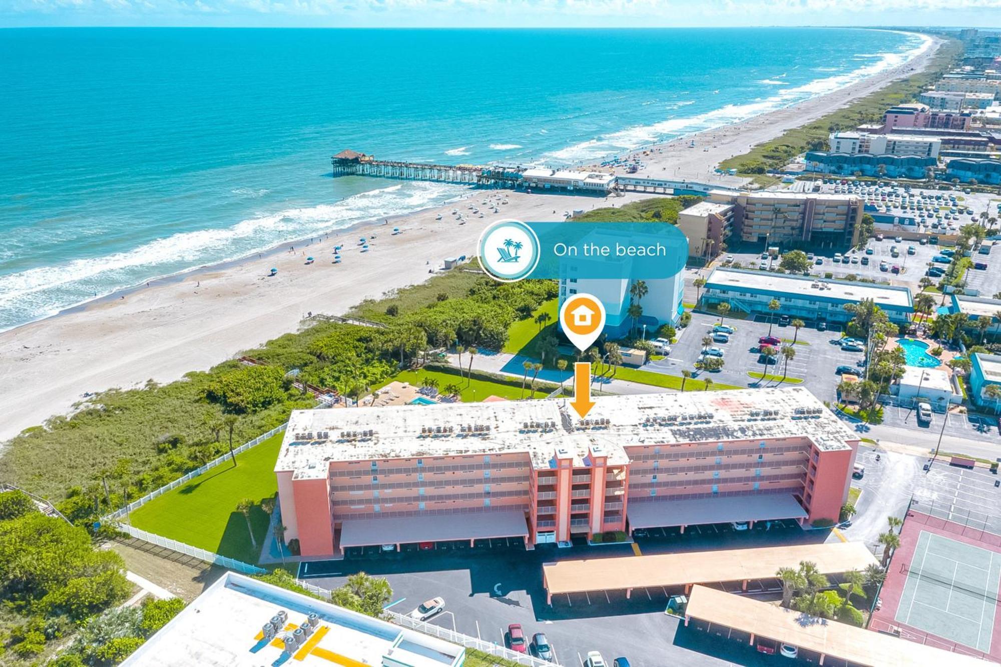 Deluxe Two-Bedroom Condo with Pool and Ocean Views - Unit #38