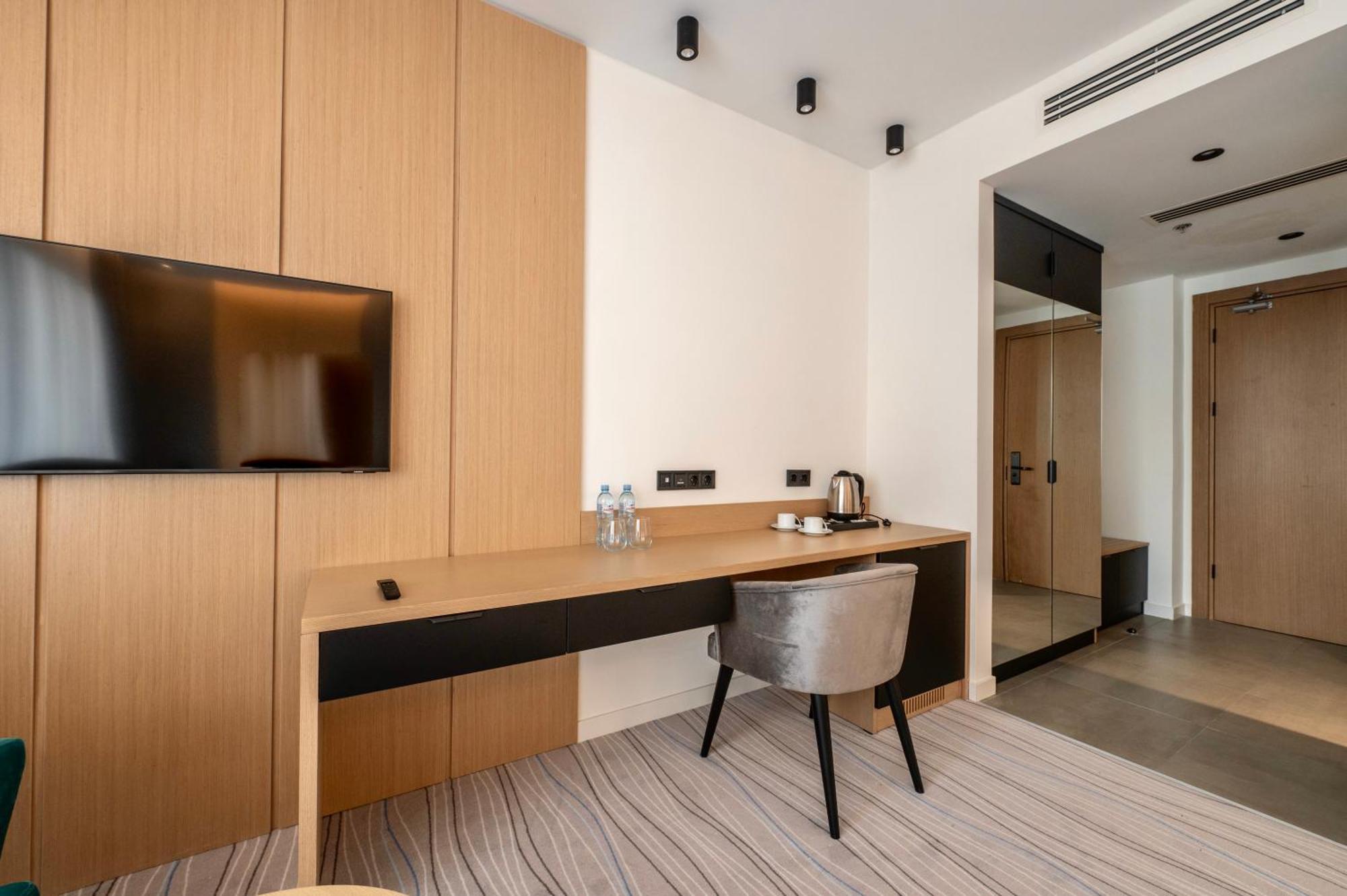 Standard Twin Room Sea View