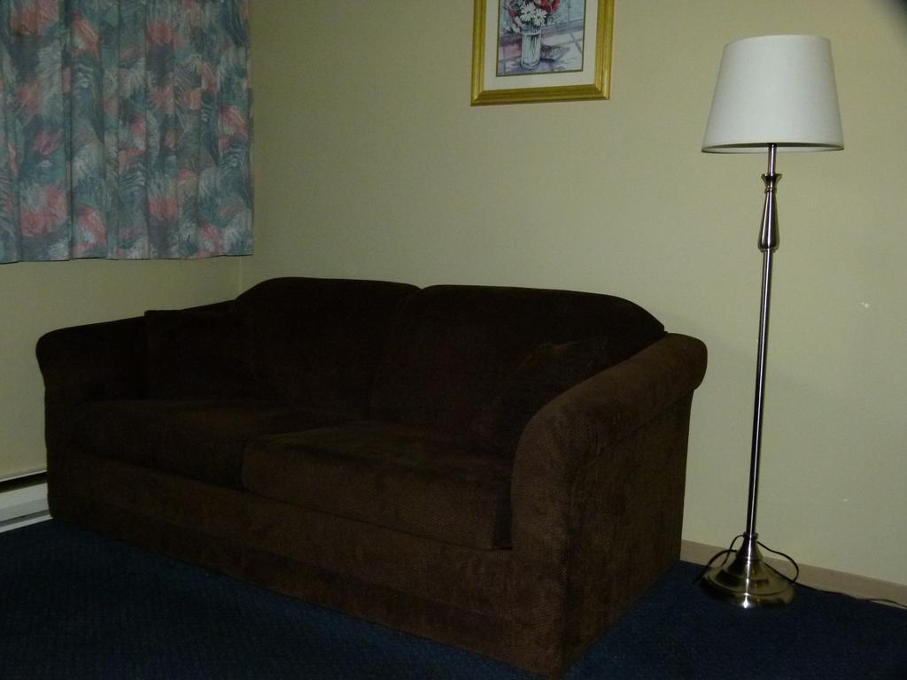 Two-Bedroom Suite