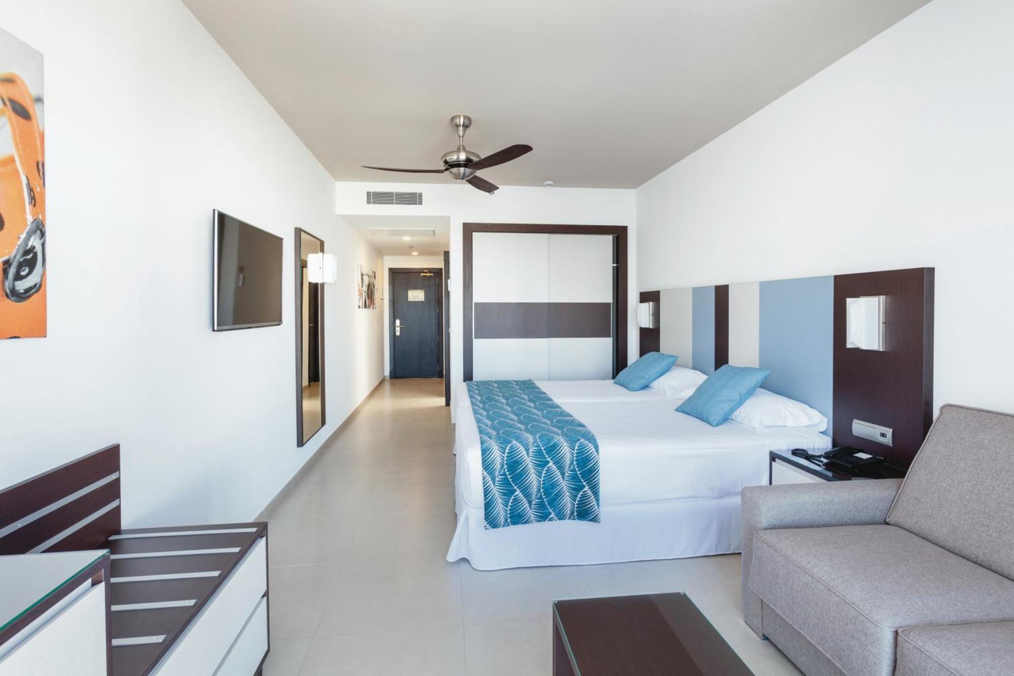 Deluxe Double Room Side Sea View