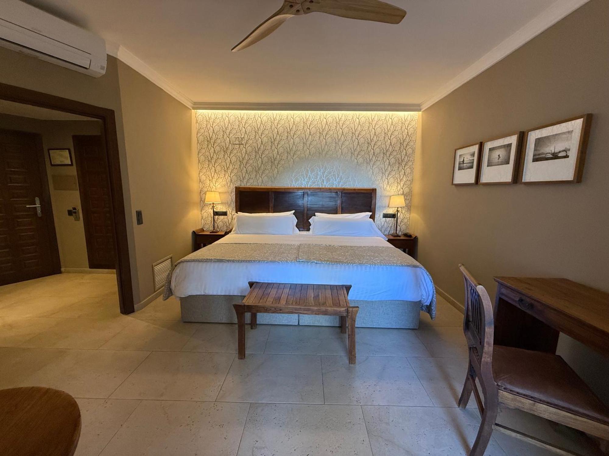 Classic King Room,1742599860:JPEG