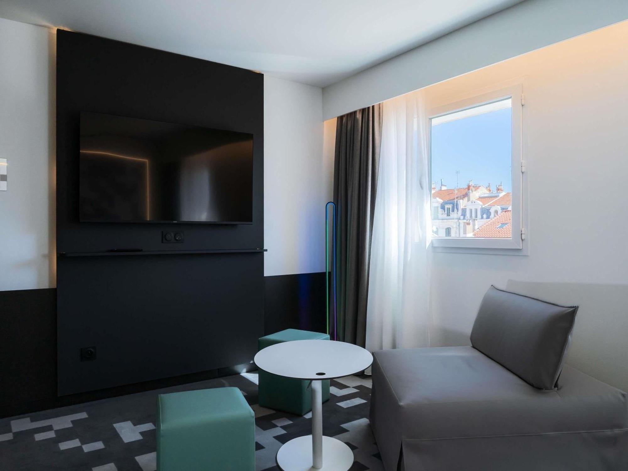Habitación Doble Estándar con sofá