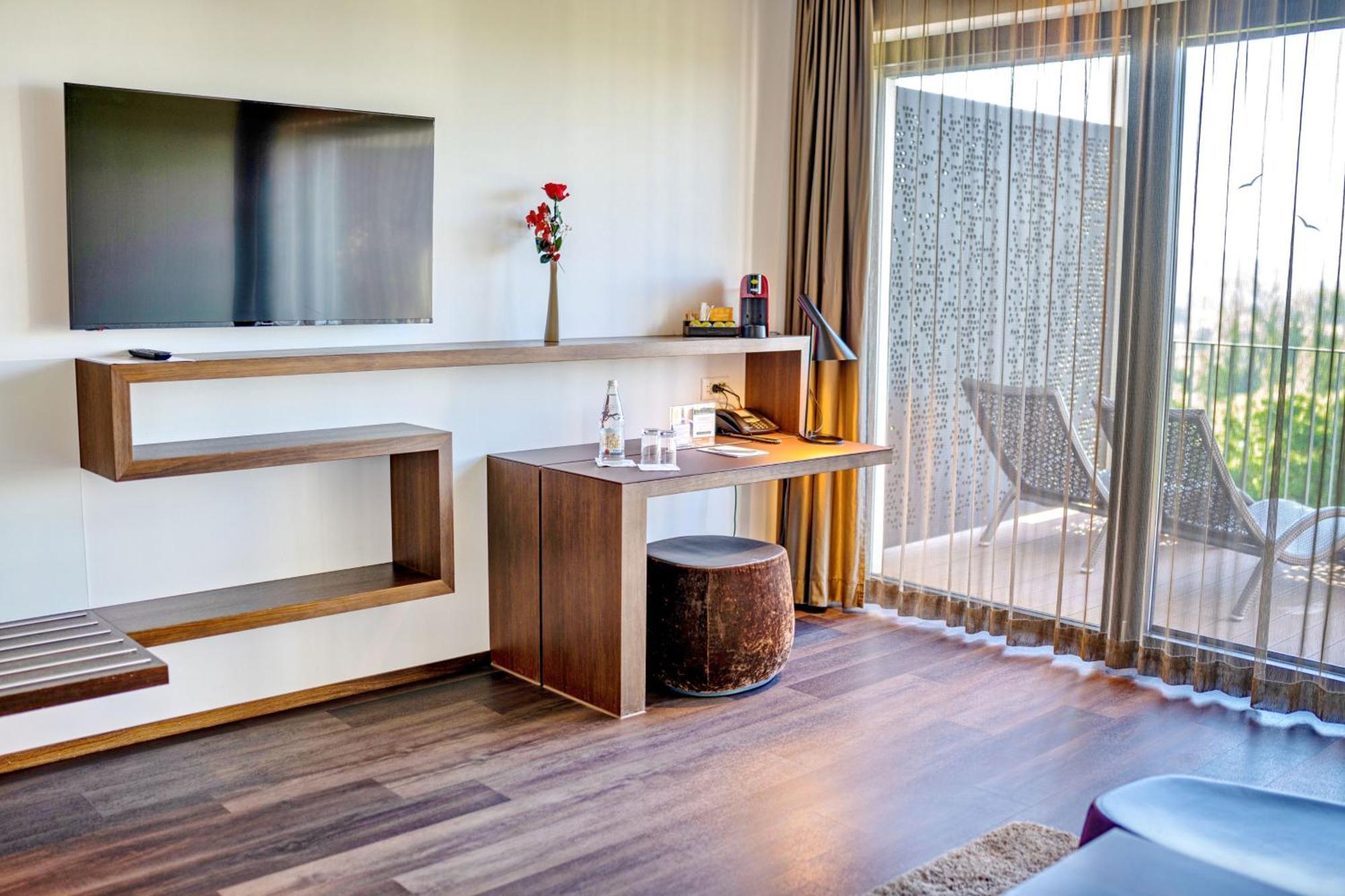 Panorama Suite with Sauna