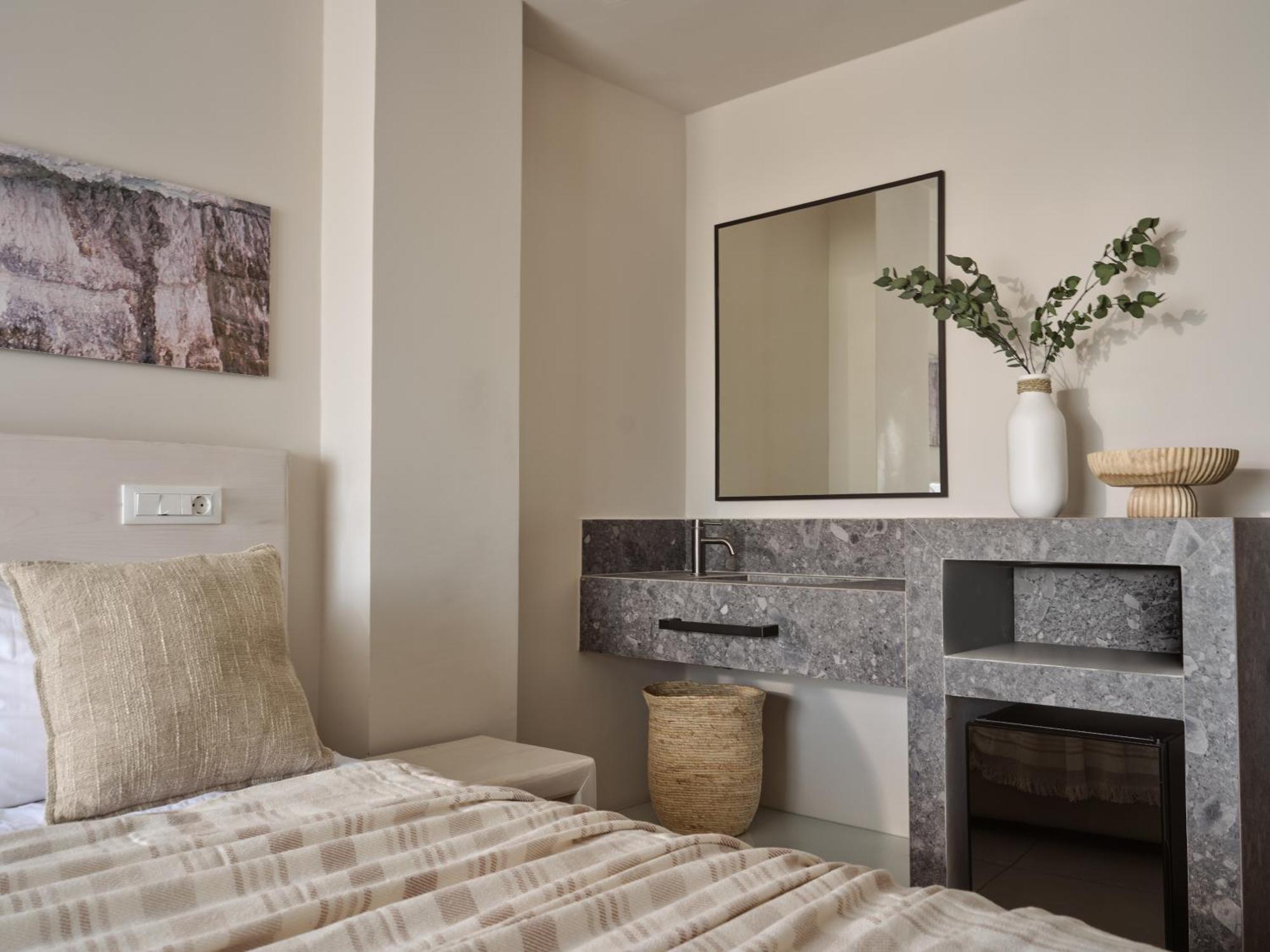 Single Room with Garden View