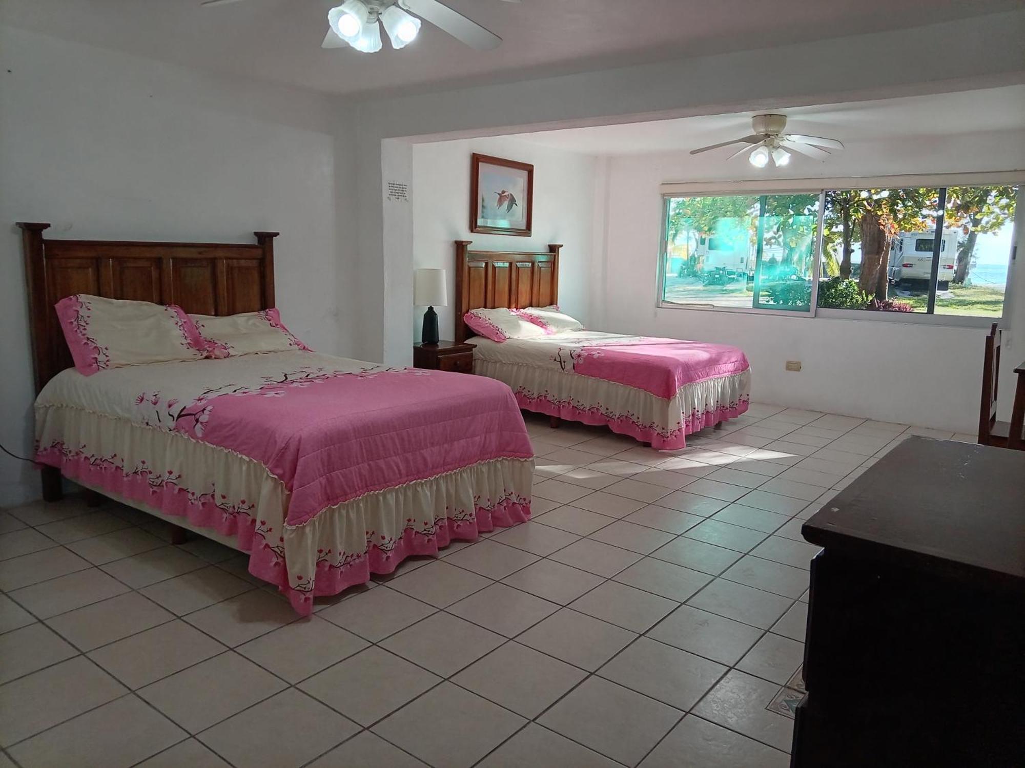 Habitación Doble con vistas al jardín