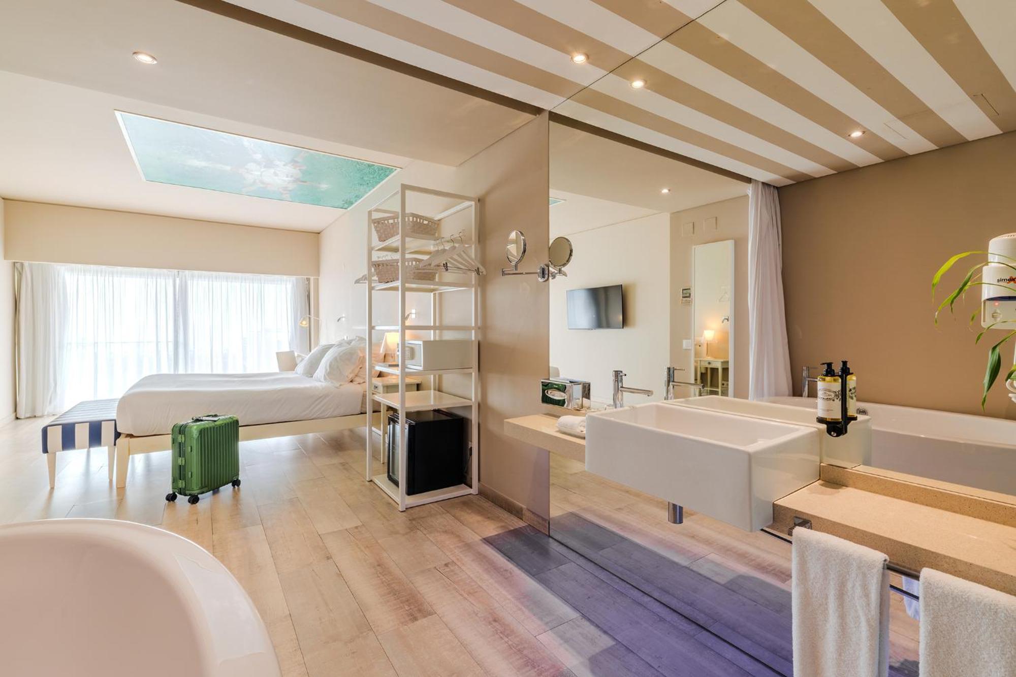 Deluxe Double Room Sea View