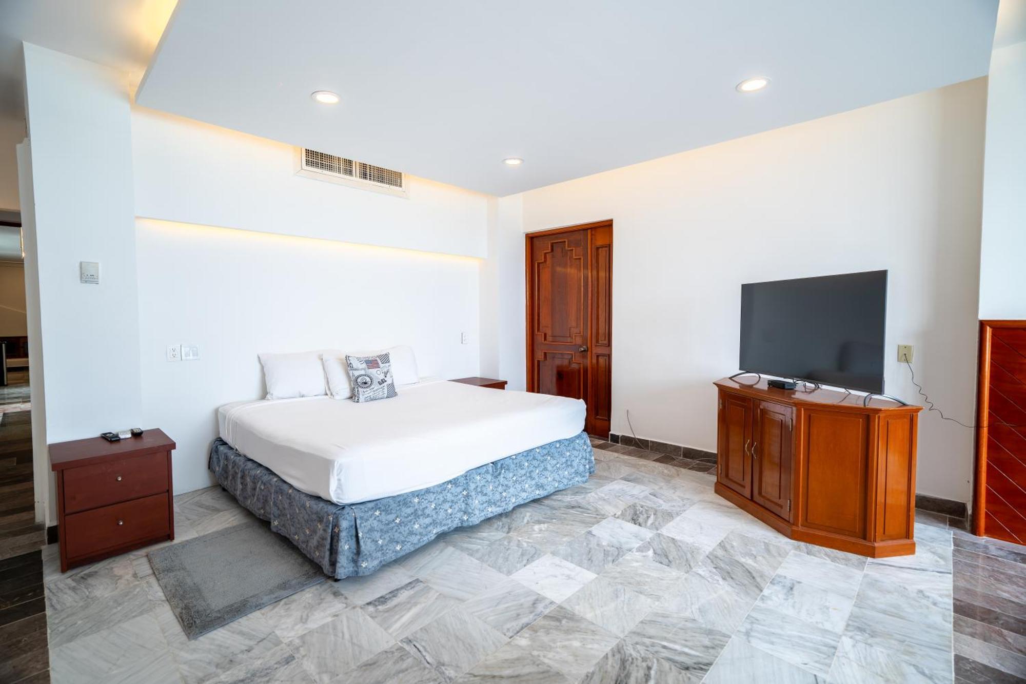 Two-Bedroom Suite,1743448246:JPEG