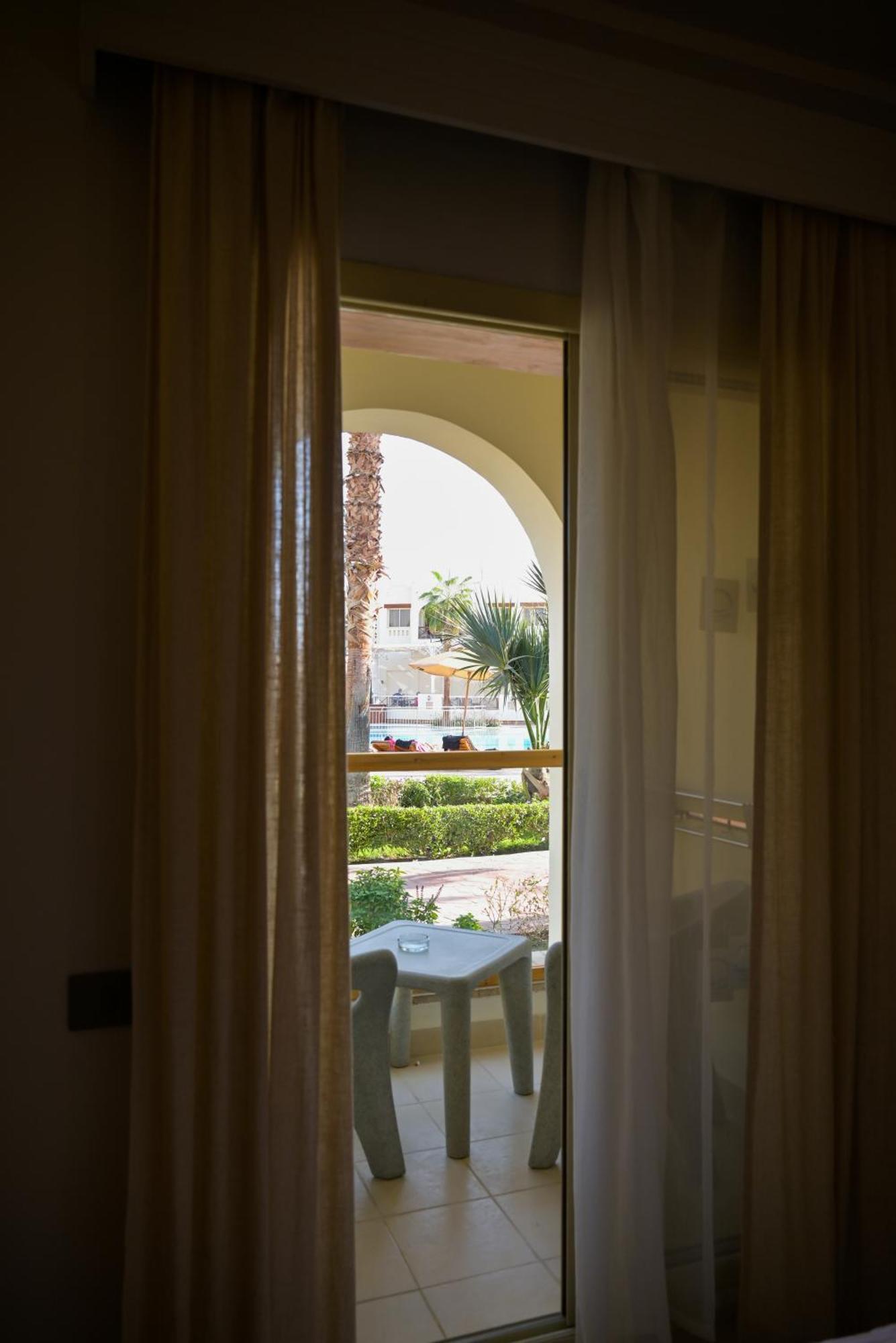 Superior Room Pool View