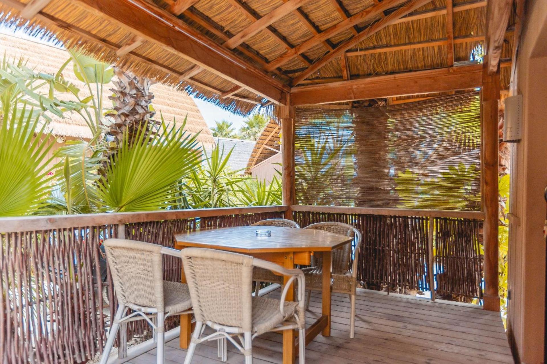 Garden Tiki Hutte Premium Two-Bedroom Bungalow
