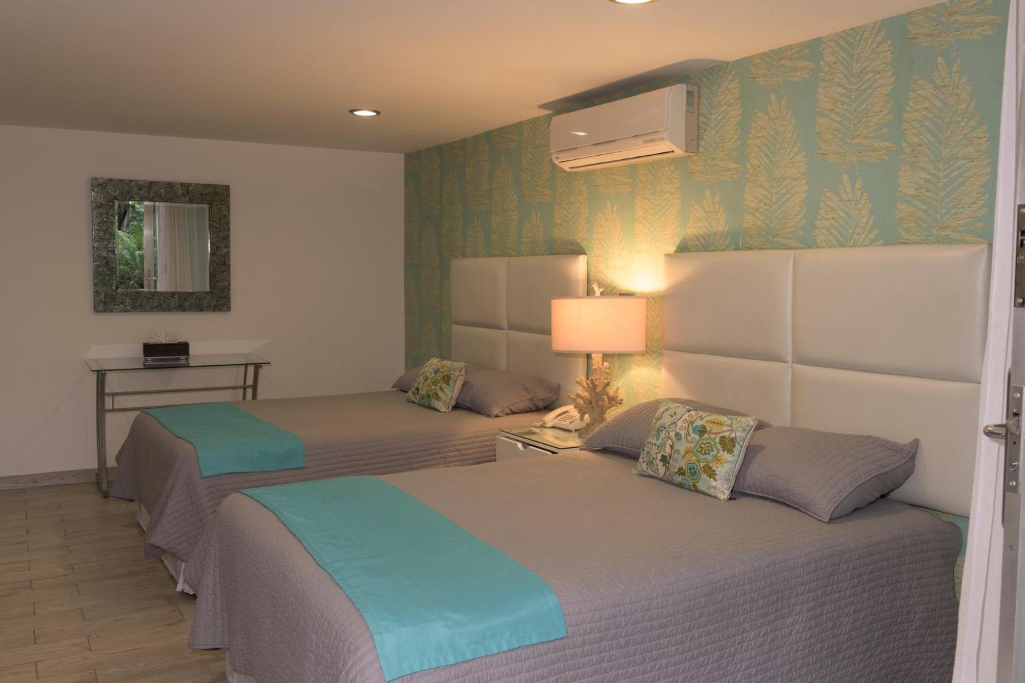 Junior Suite Pool View