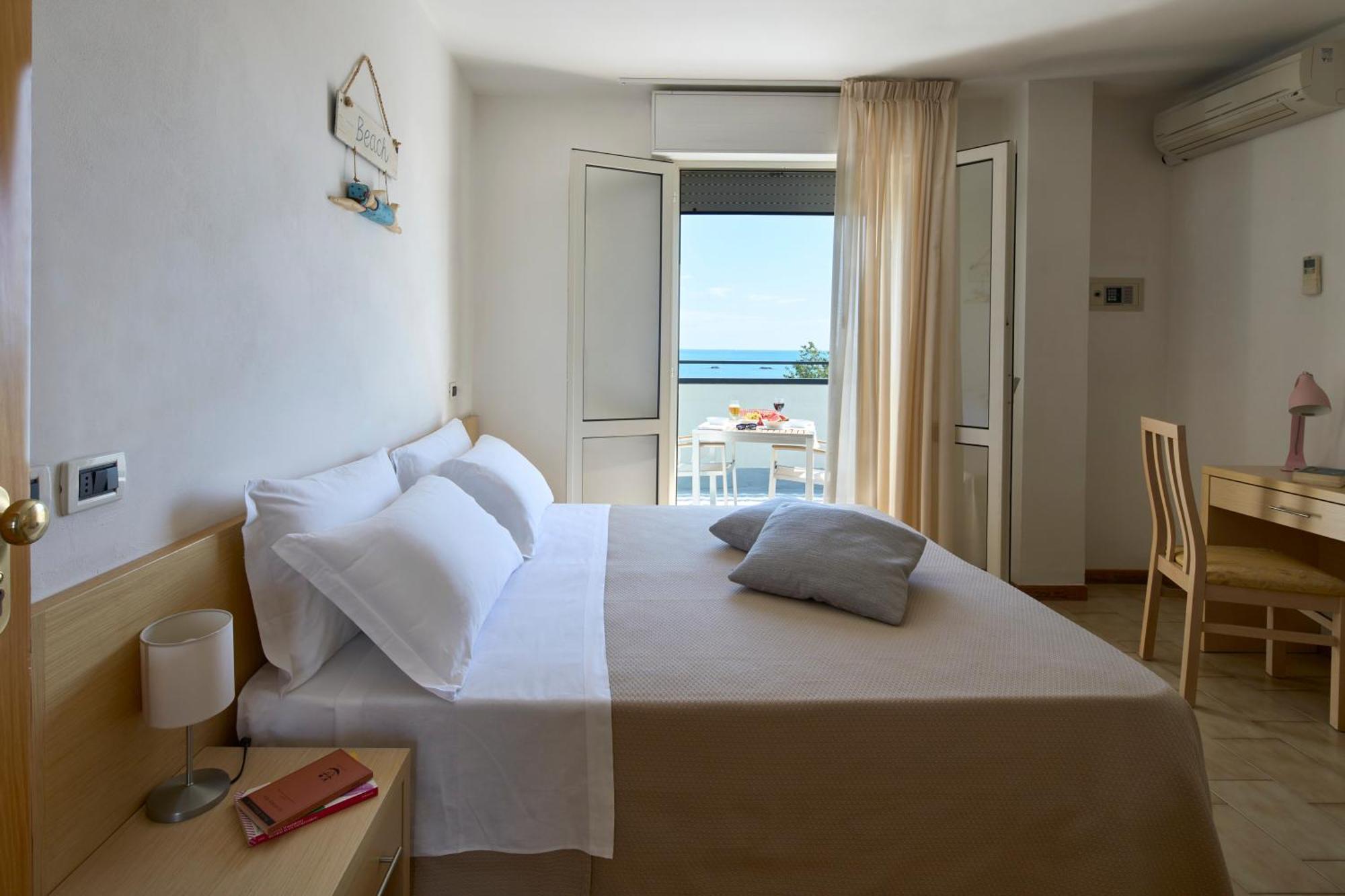 Double or Twin Room Terrace,1746920336:JPEG