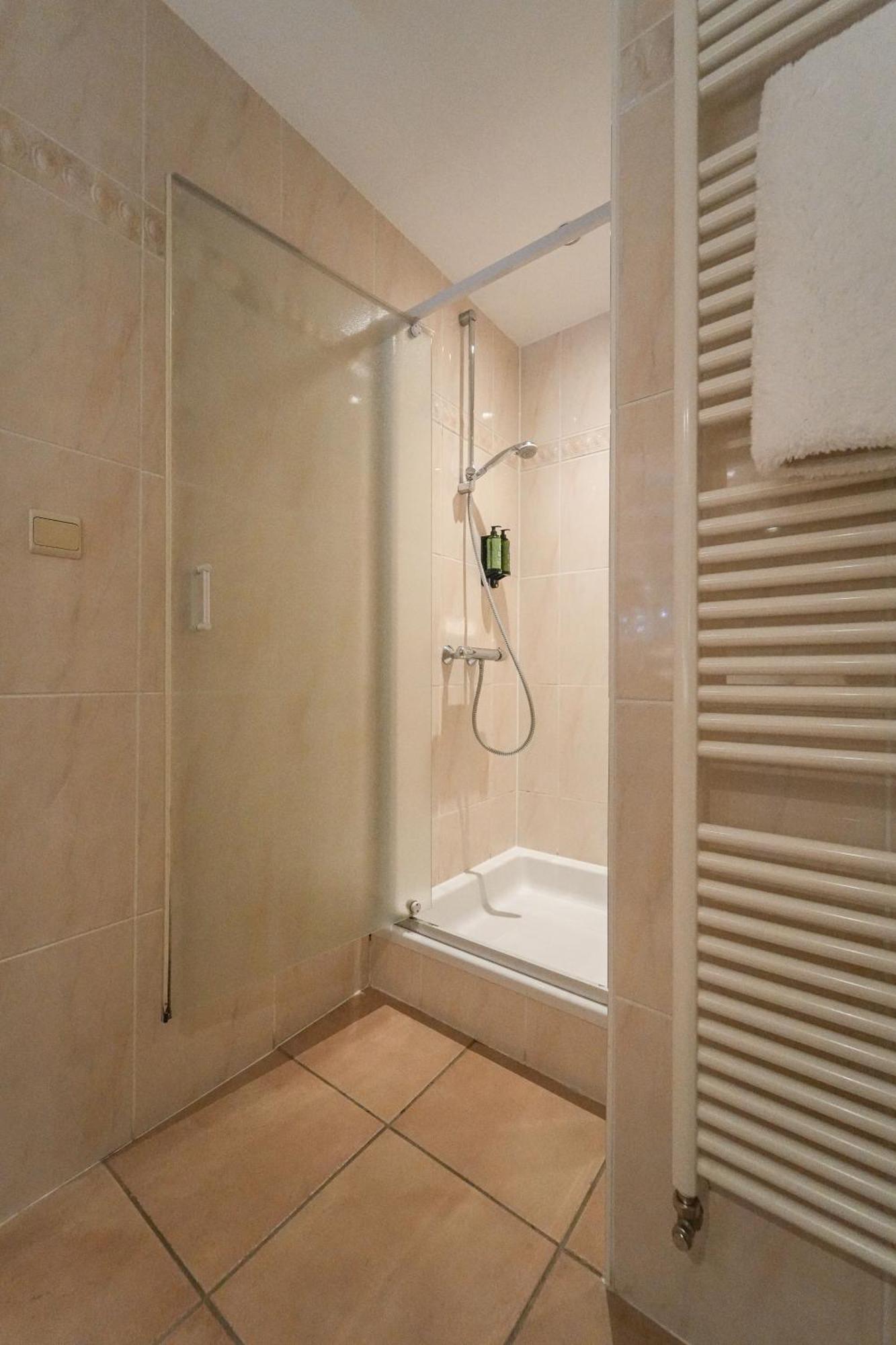 Family Suite,1756403620:JPEG