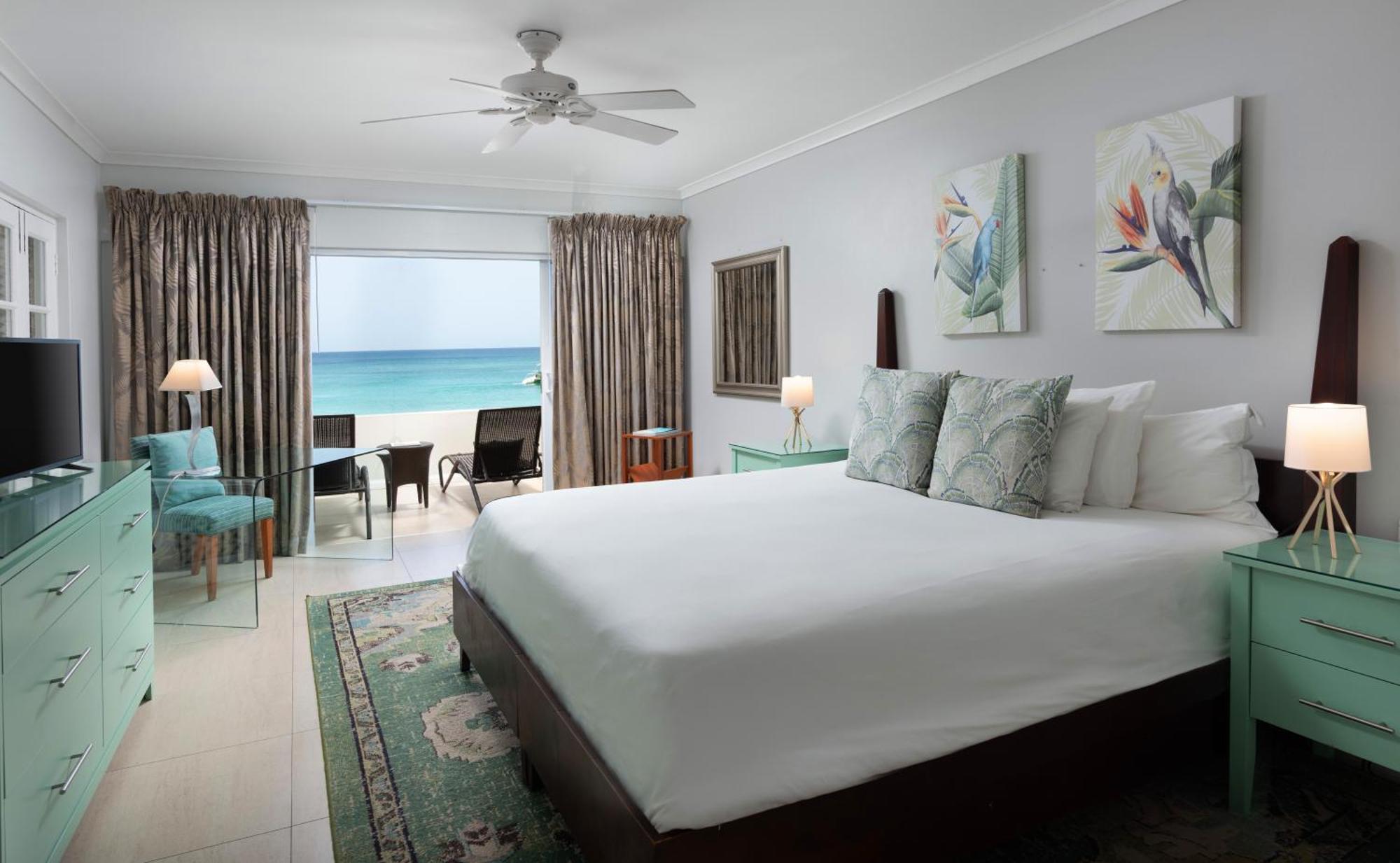Double or Twin Room Sea View
