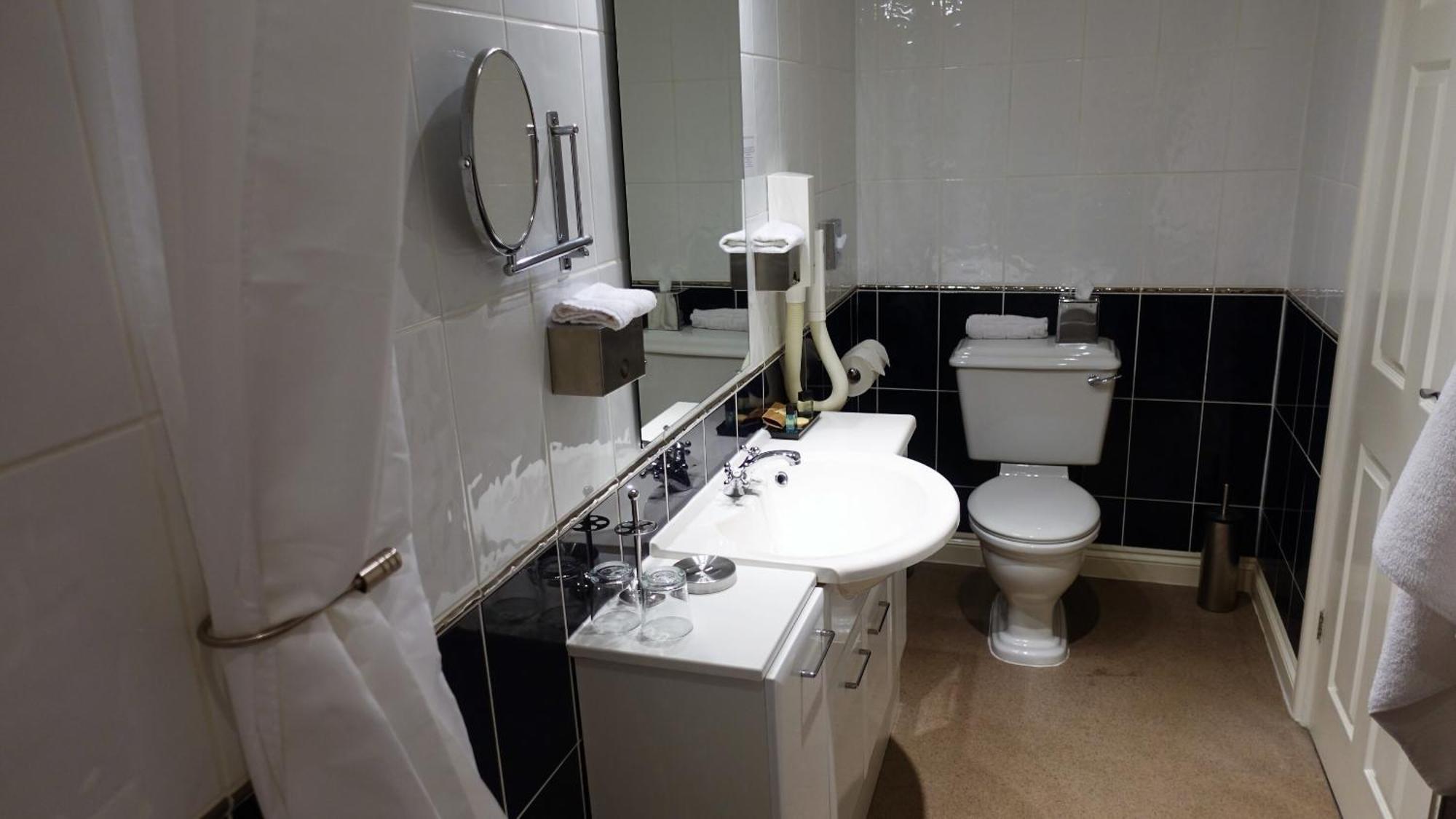Habitación Doble Pequeña