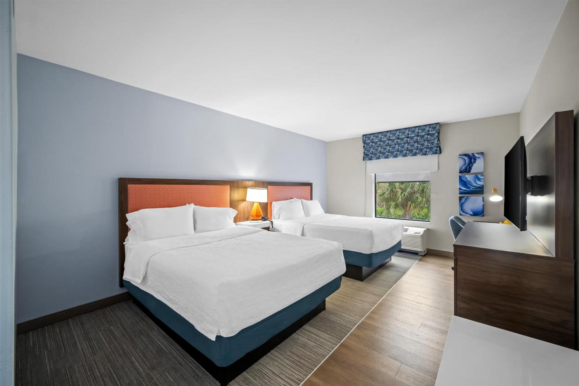 Room with Two Queen Beds - Non-Smoking