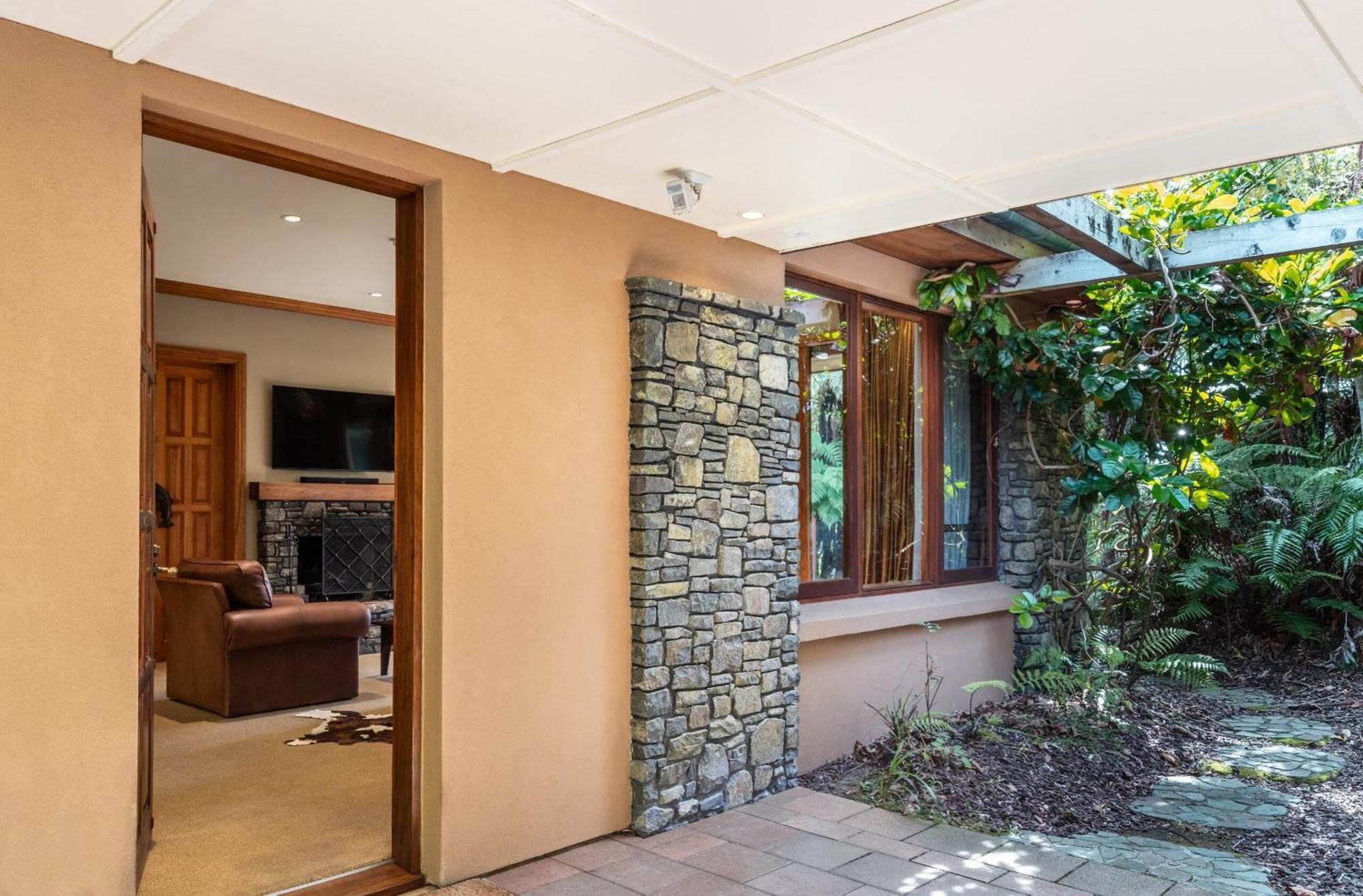 One-Bedroom Villa