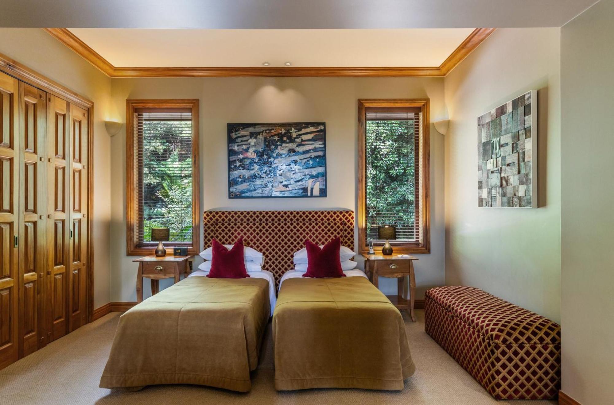 One-Bedroom Villa